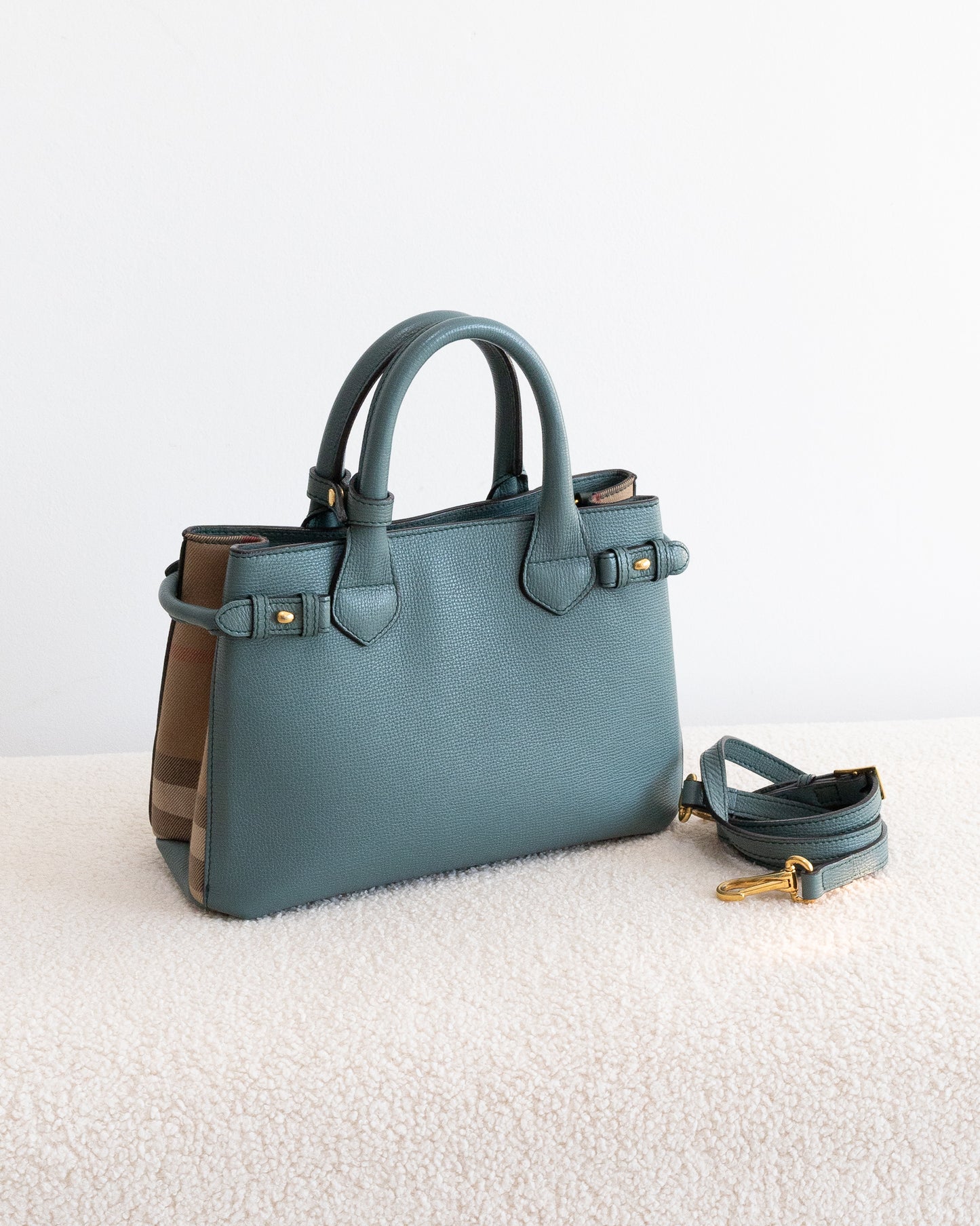 BURBERRY Banner Small