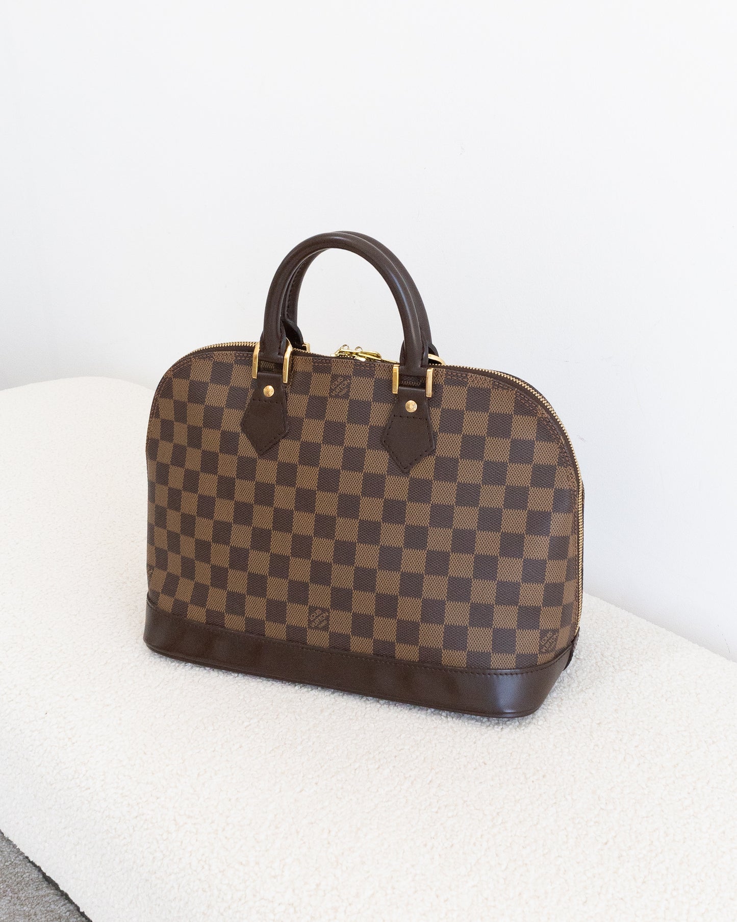 LOUIS VUITTON Alma PM
