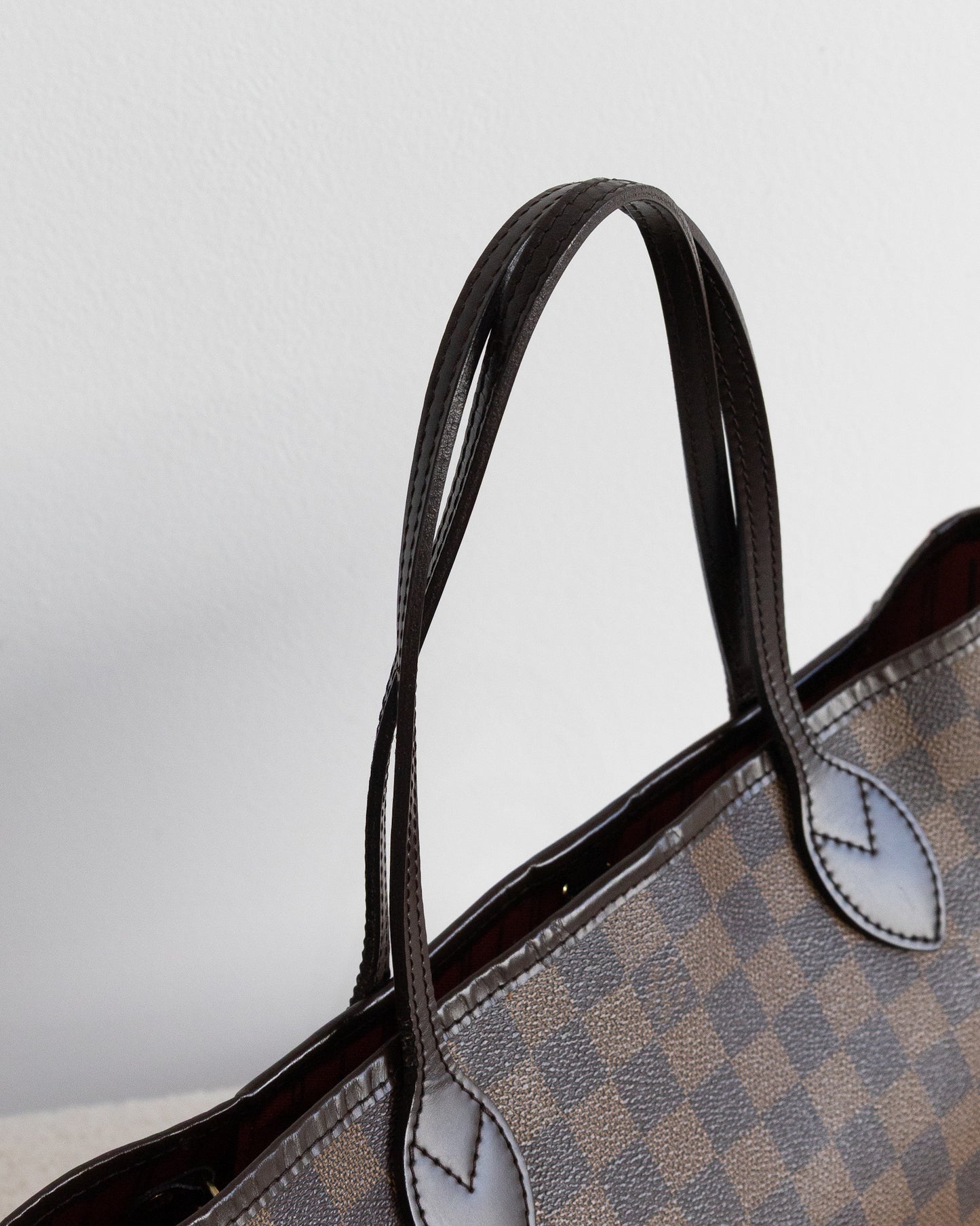 LOUIS VUITTON Neverfull PM
