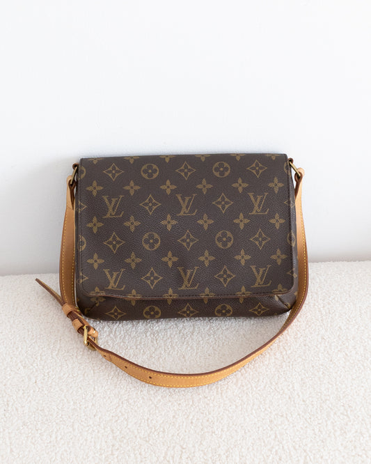 LOUIS VUITTON Musette Tango