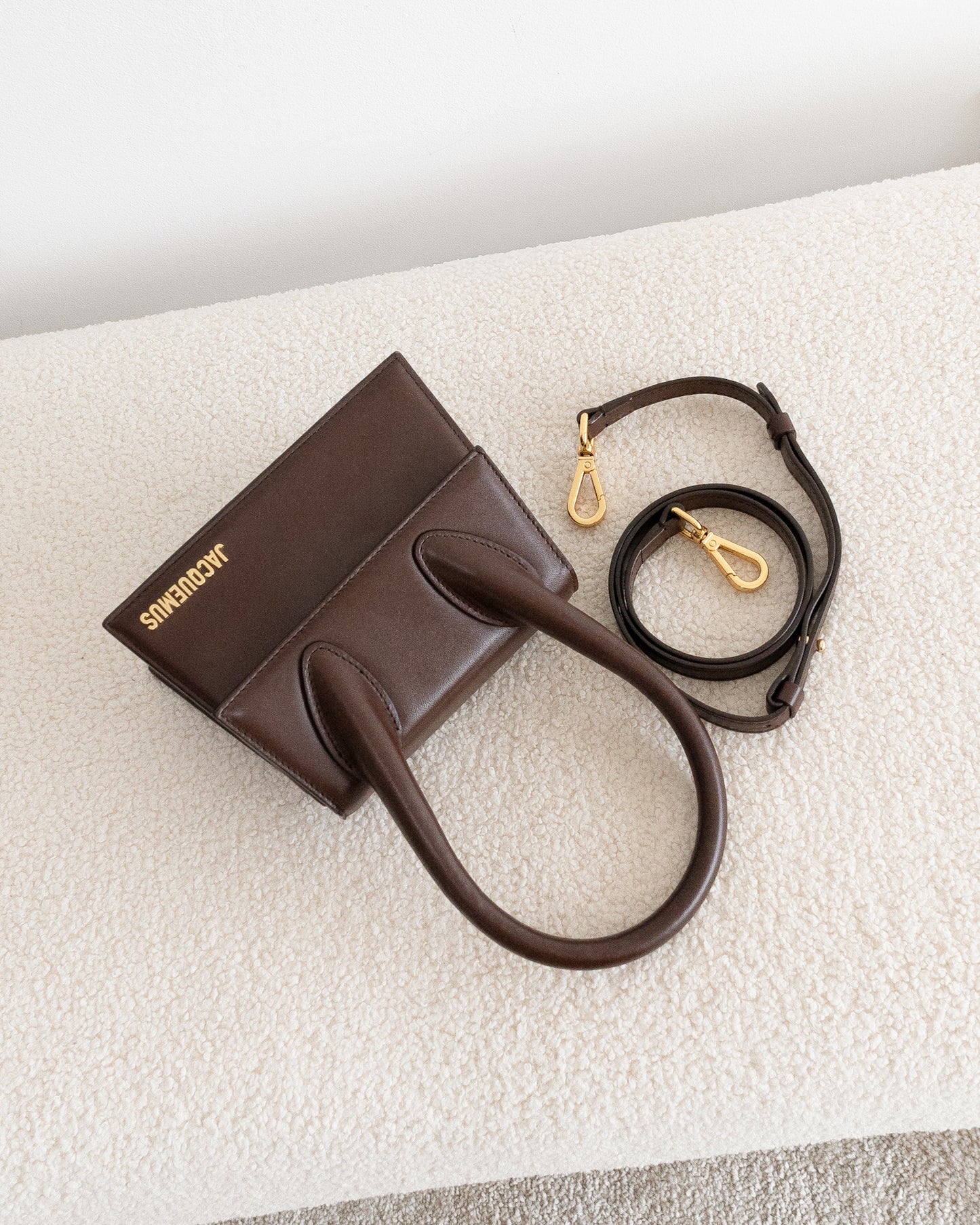 JACQUEMUS Le Chiquito Médium