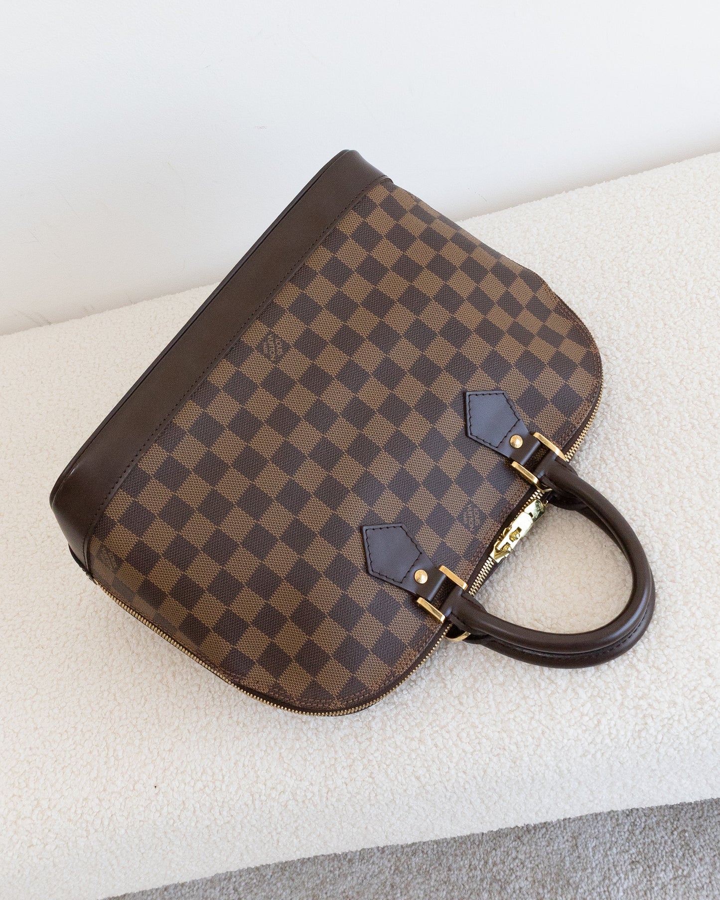 LOUIS VUITTON Alma PM