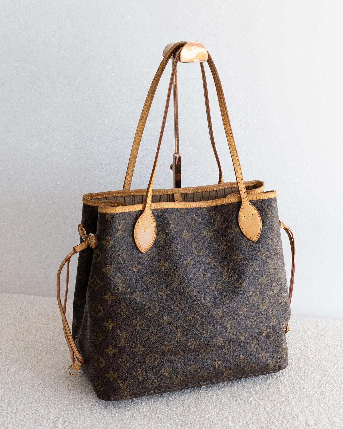 LOUIS VUITTON Neverfull MM