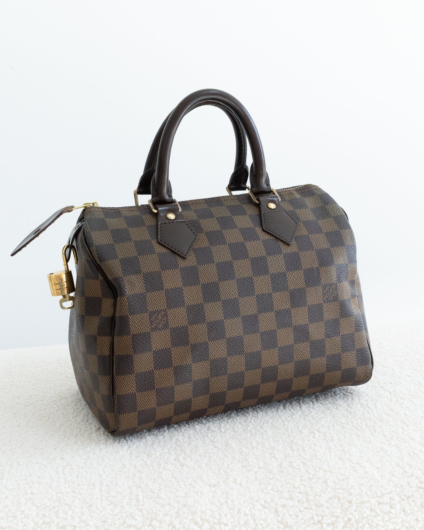 LOUIS VUITTON Speedy 25