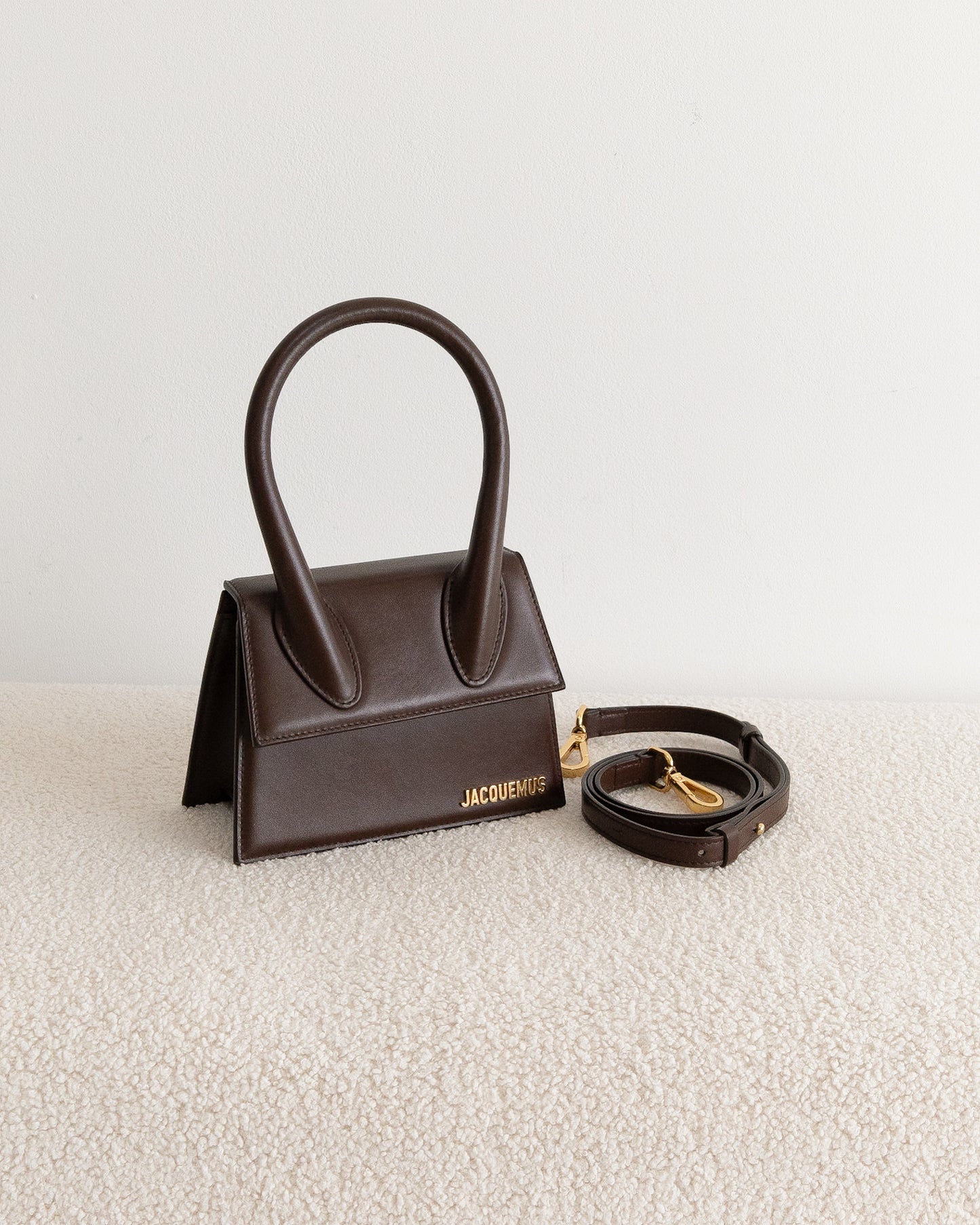 JACQUEMUS Le Chiquito Médium