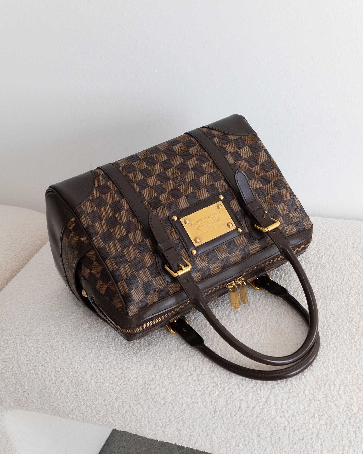 LOUIS VUITTON Bekerly