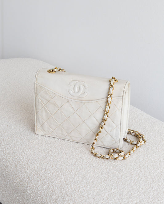 CHANEL Vintage