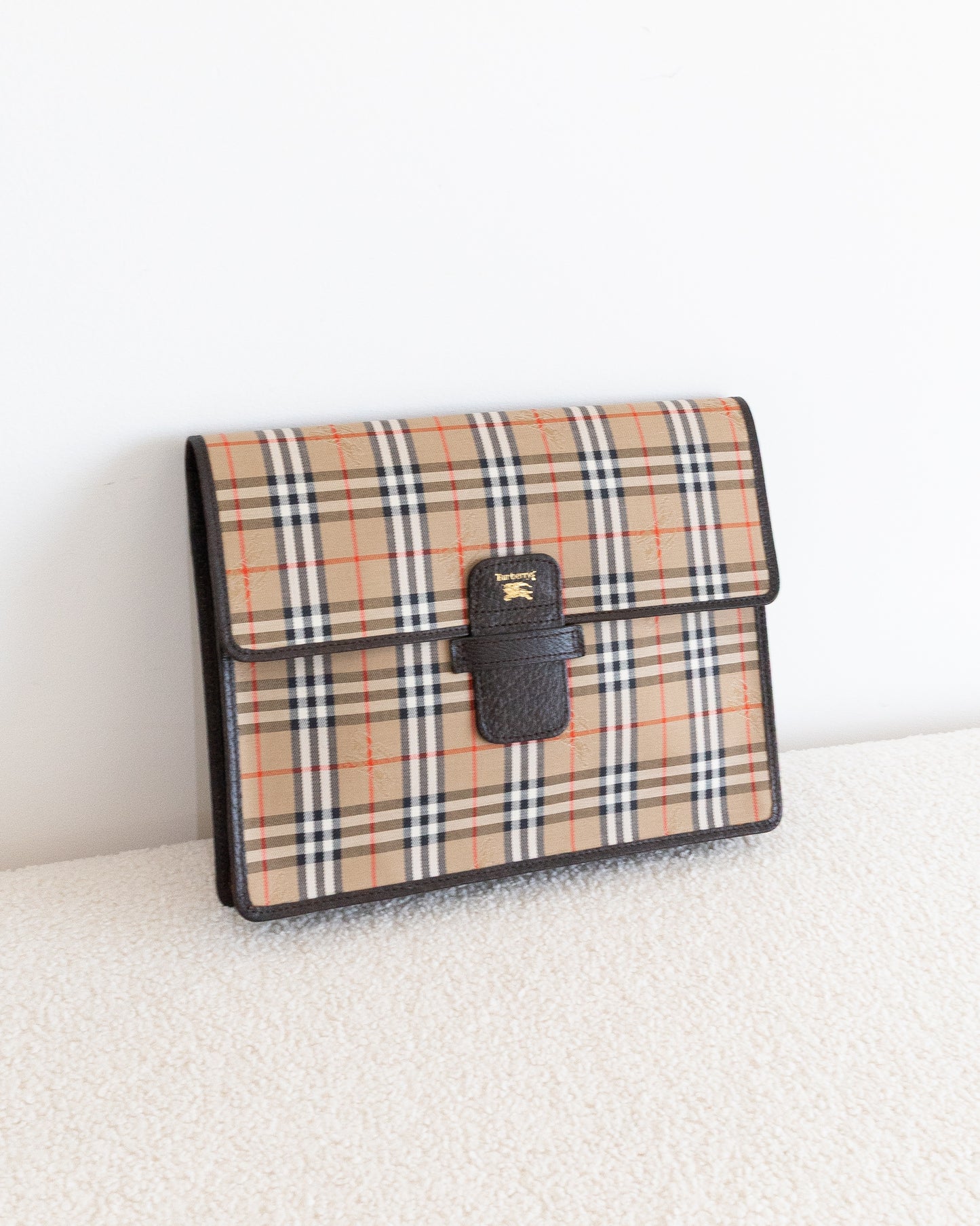 BURBERRY Envelope Clutch