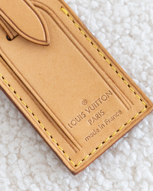 LOUIS VUITTON Name Tag