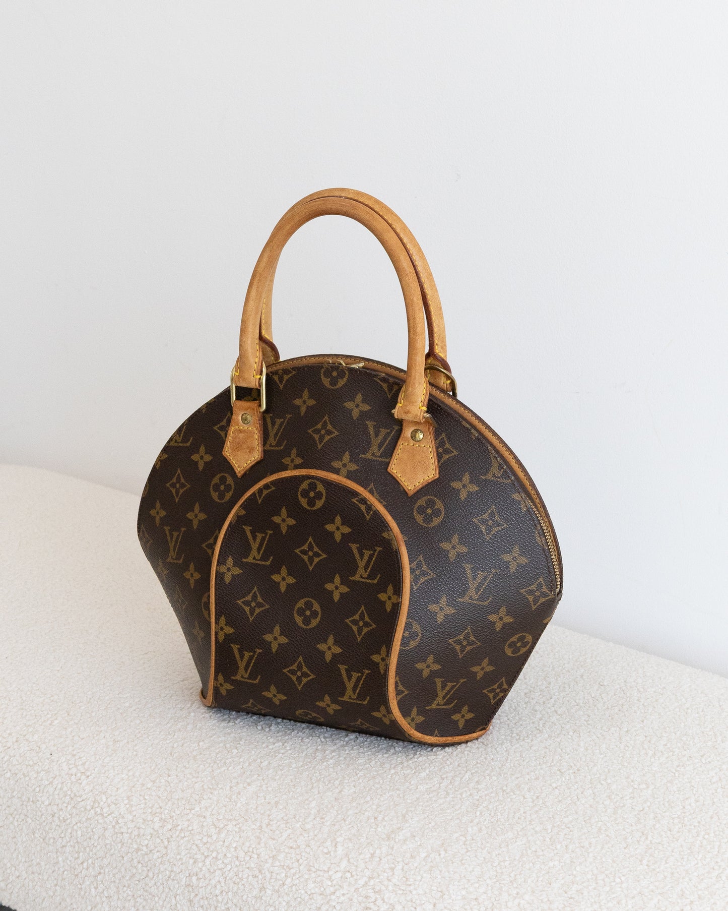 LOUIS VUITTON Ellipse PM
