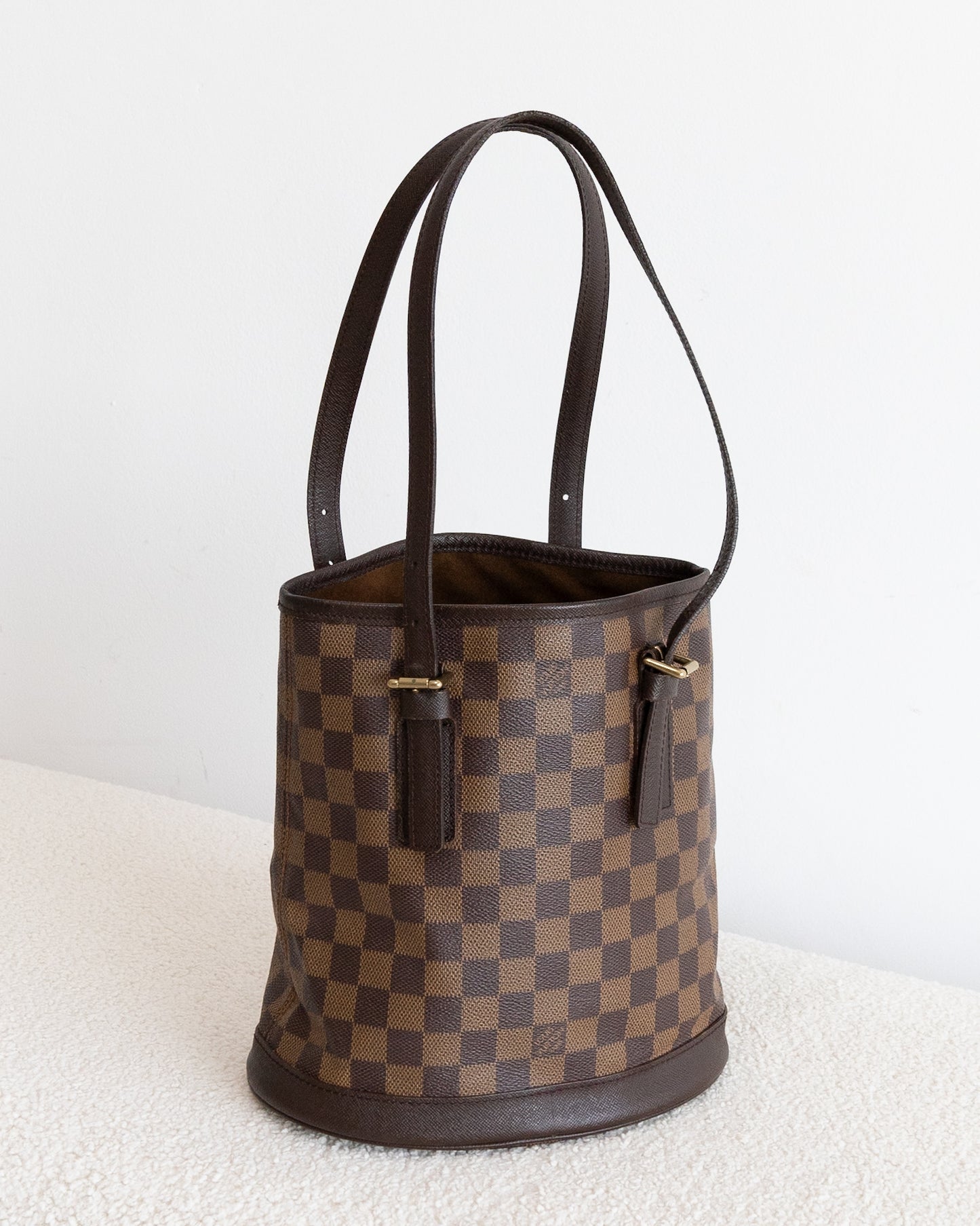 LOUIS VUITTON Marais Bucket PM