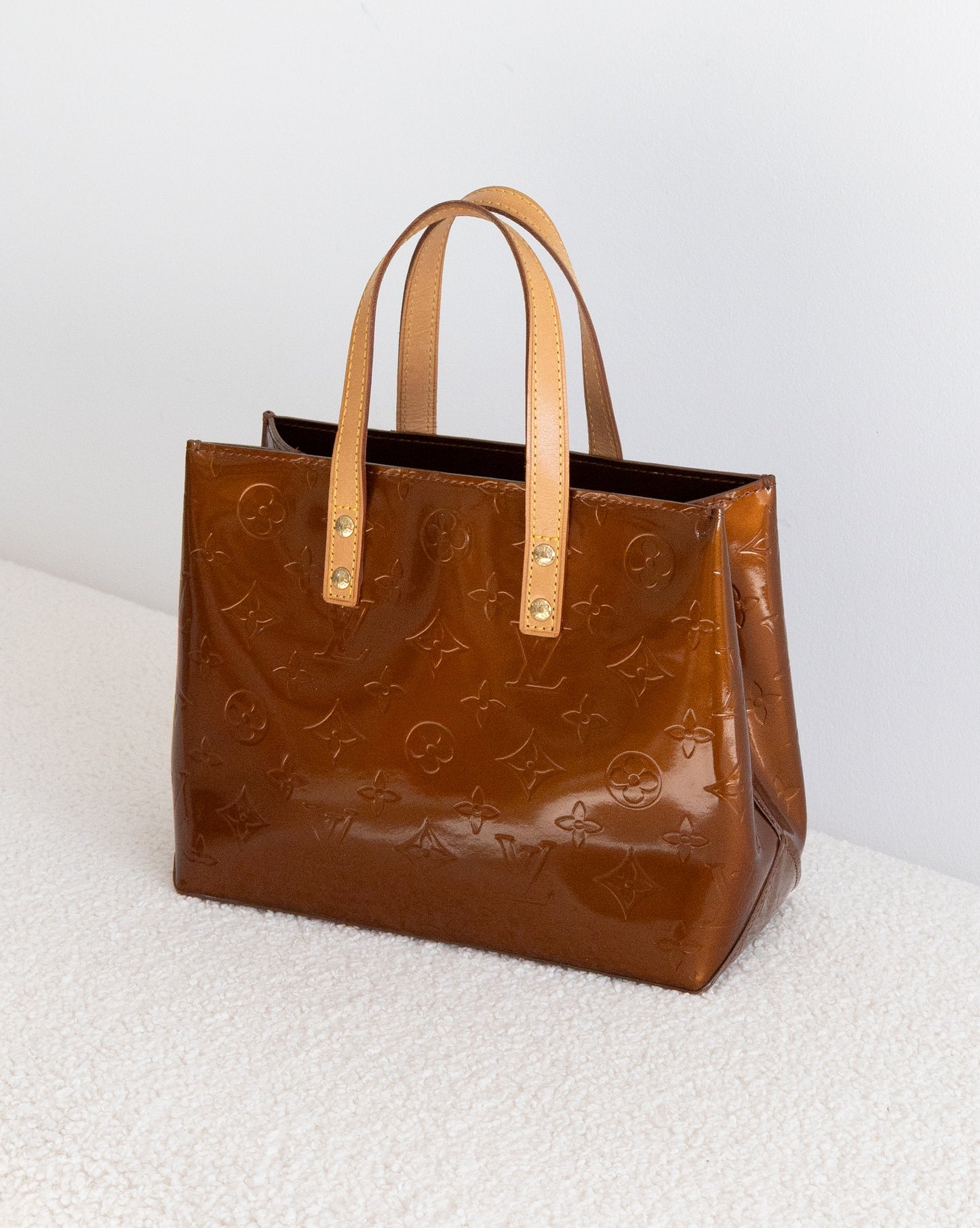 LOUIS VUITTON Reade PM