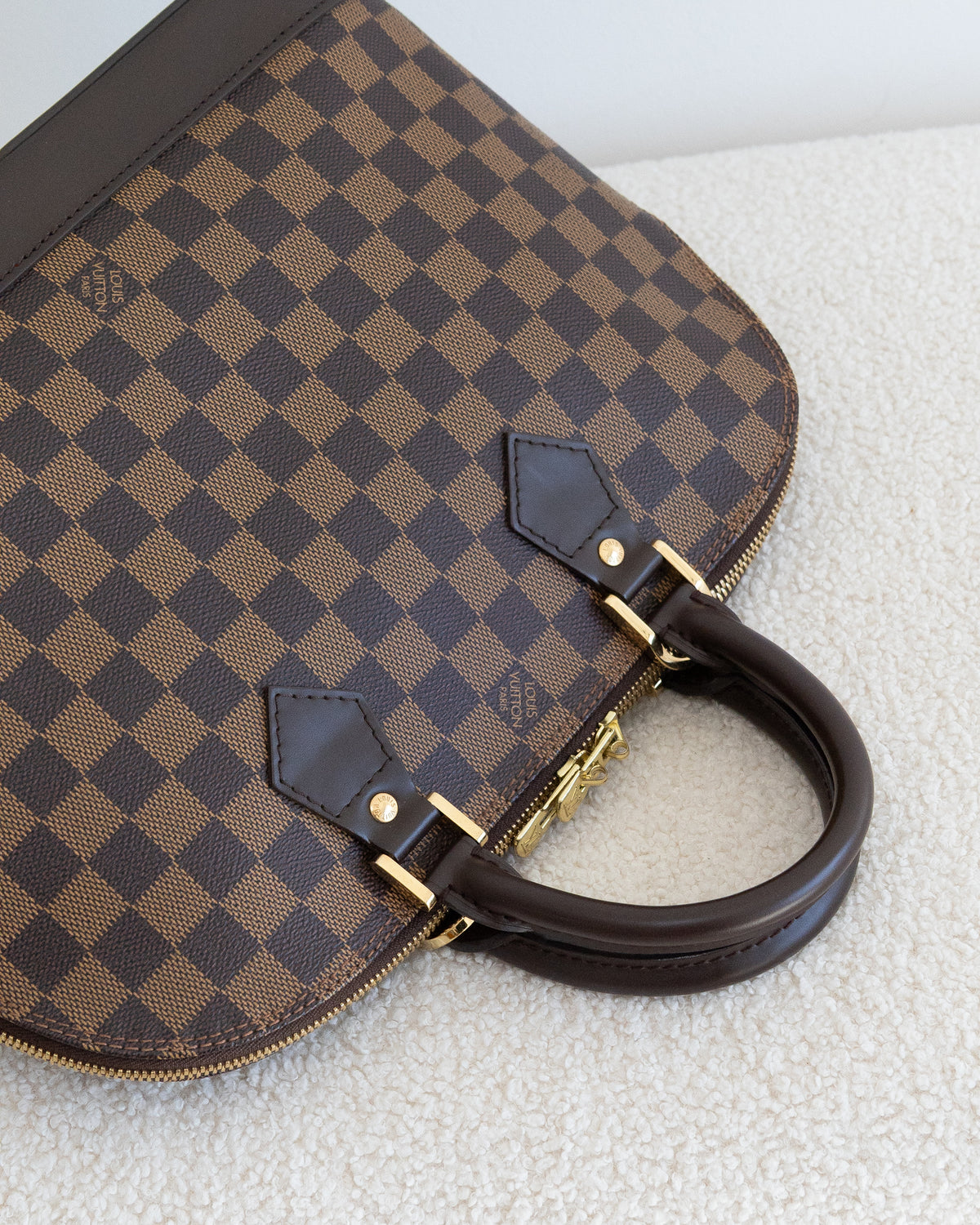 LOUIS VUITTON Alma PM