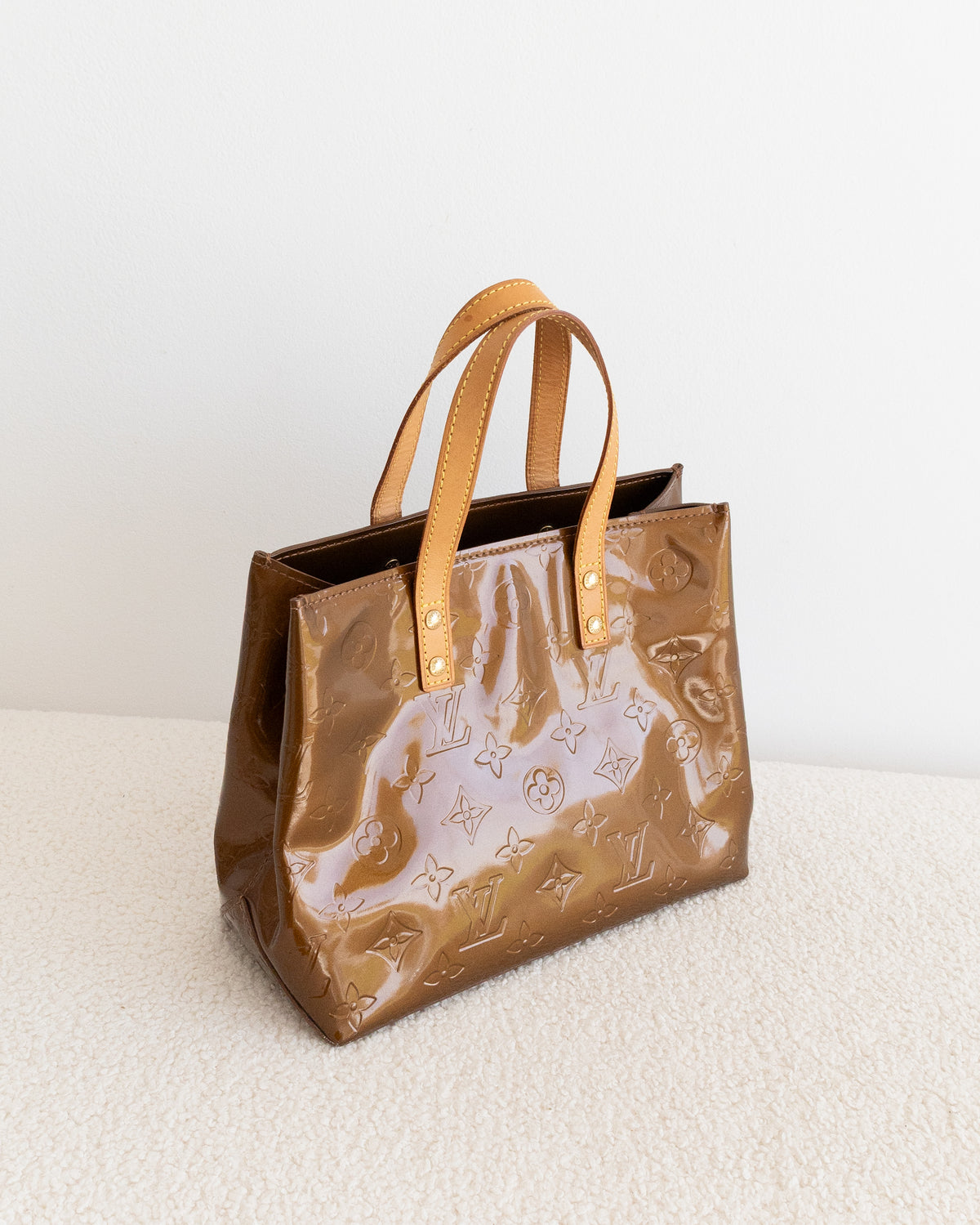 LOUIS VUITTON Reade PM