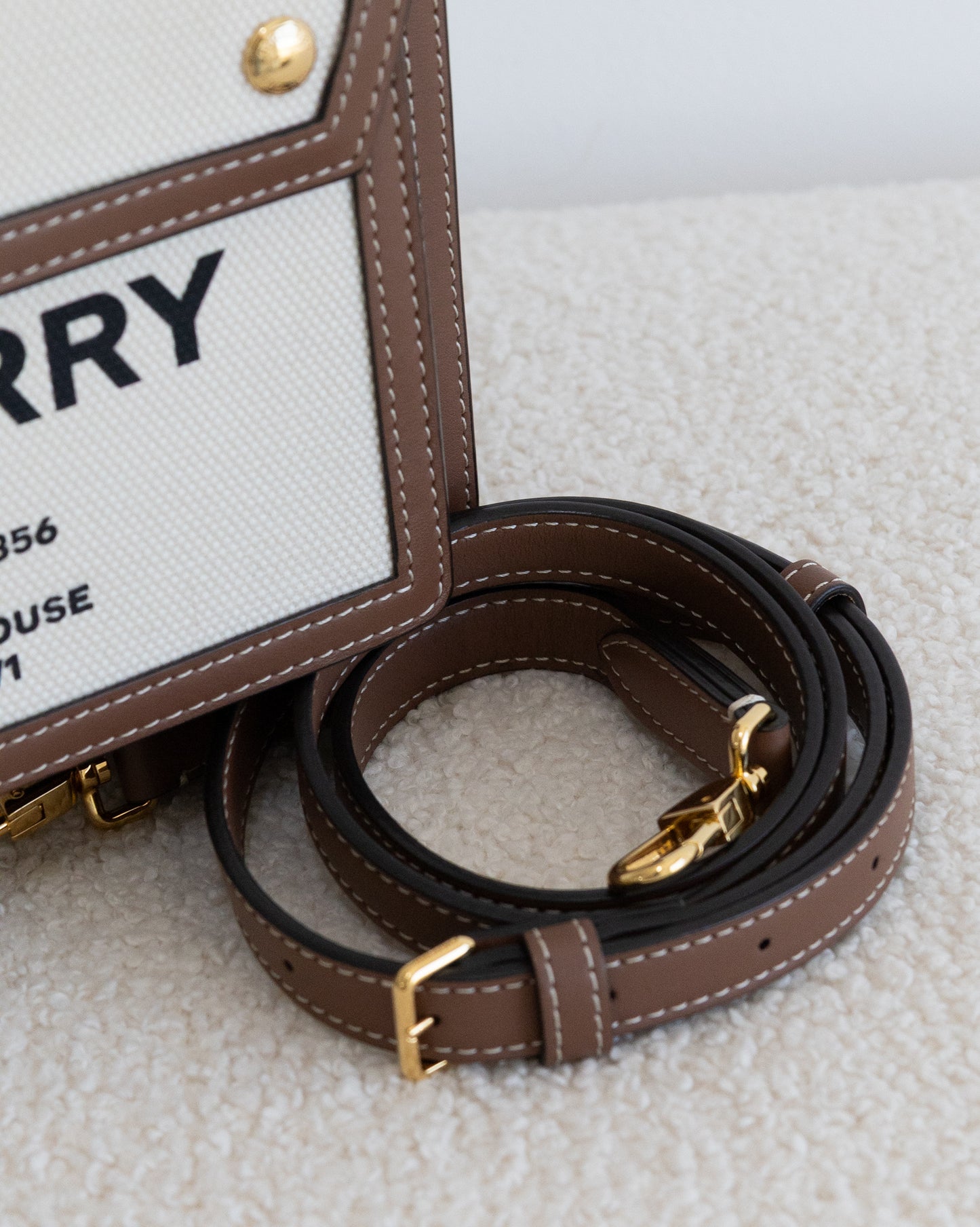 BURBERRY Mini Pocket