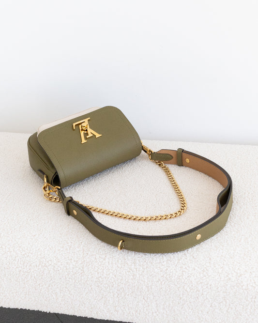 LOUIS VUITTON LockMe Tender