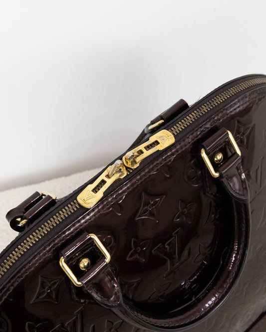 LOUIS VUITTON Alma PM