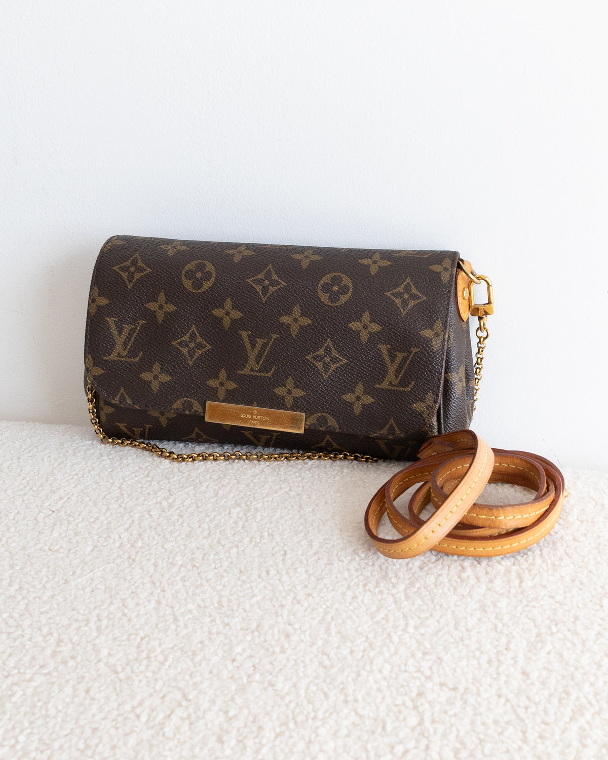 LOUIS VUITTON Favorite MM