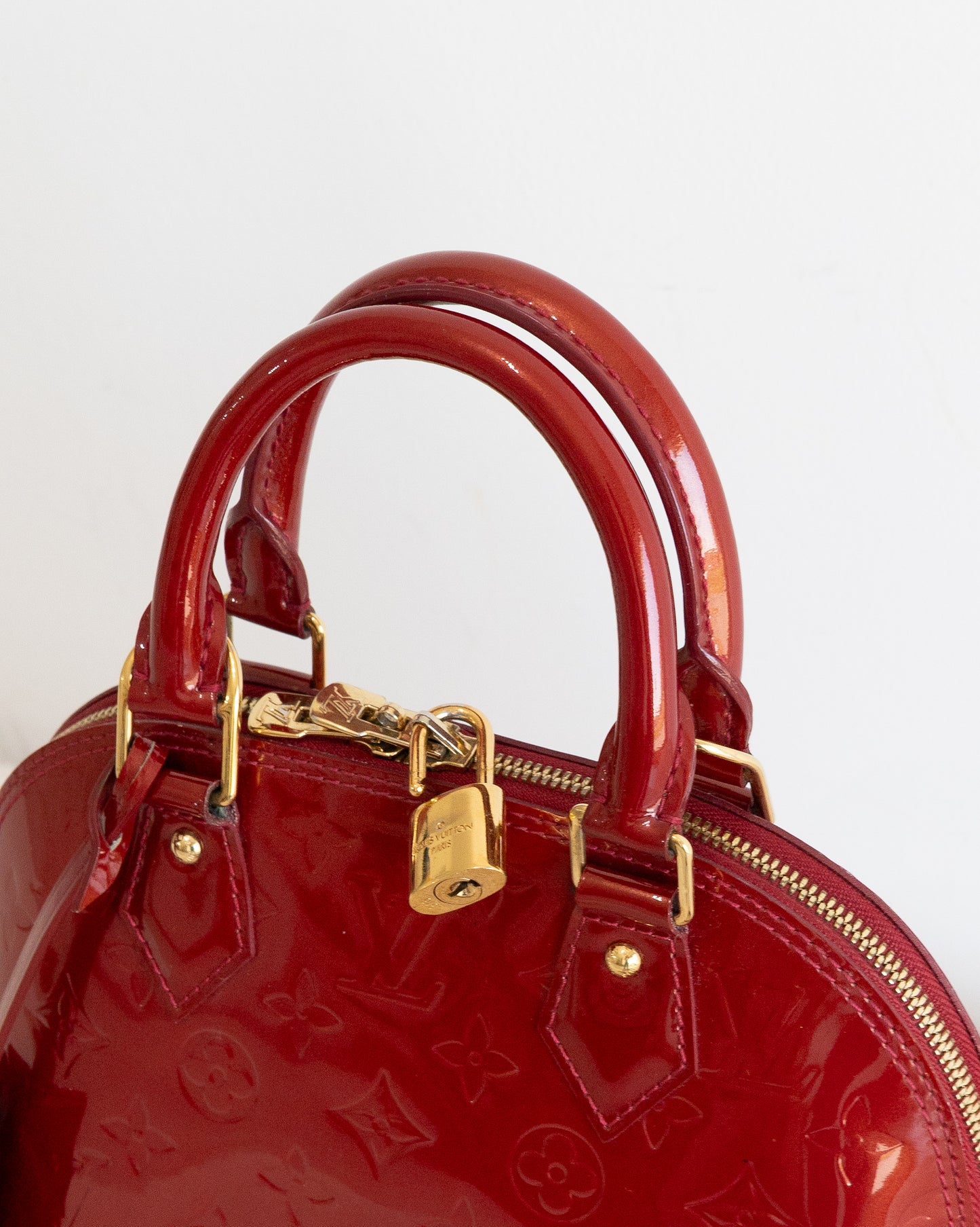 LOUIS VUITTON Alma BB