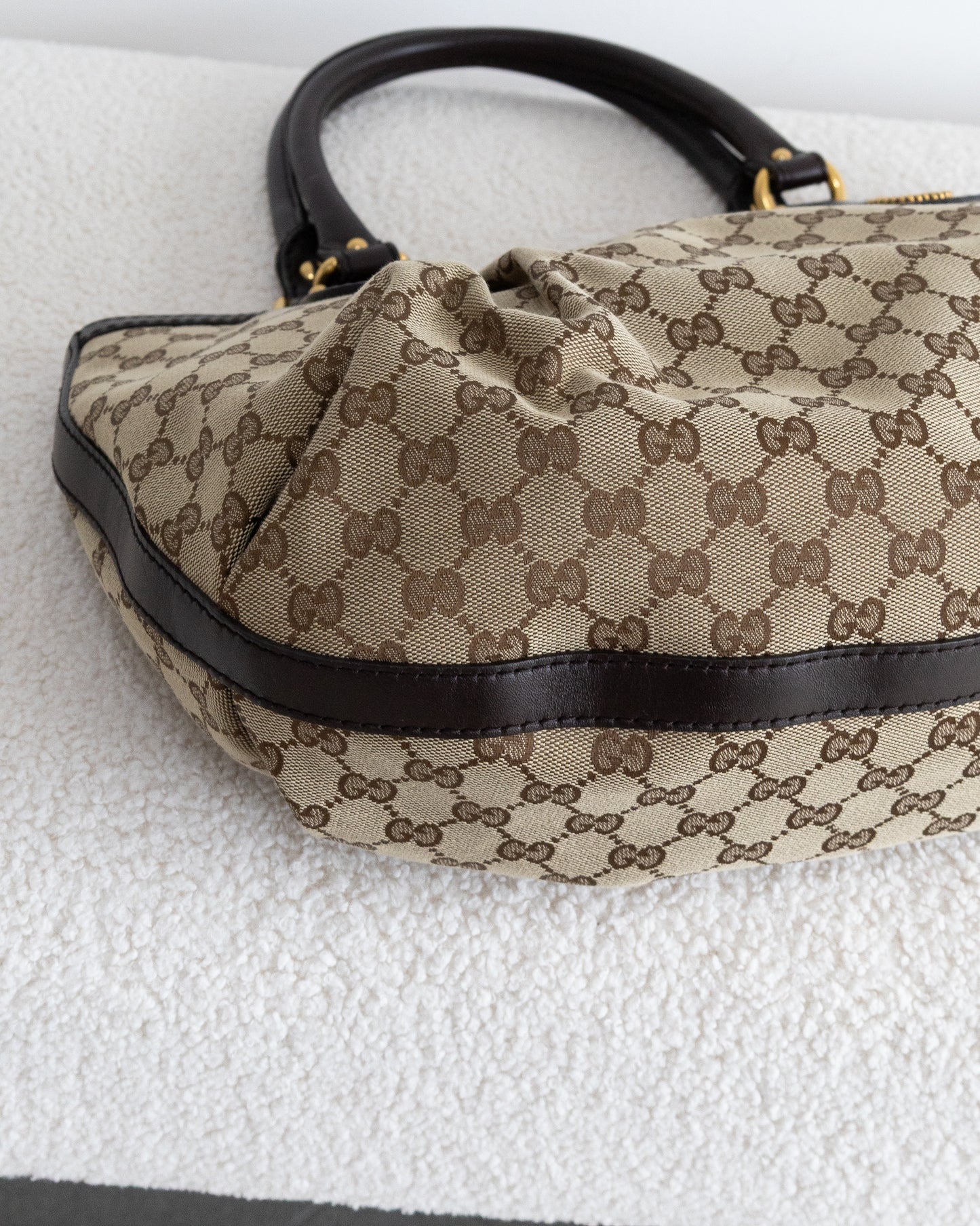 GUCCI GG Scarlett Tote