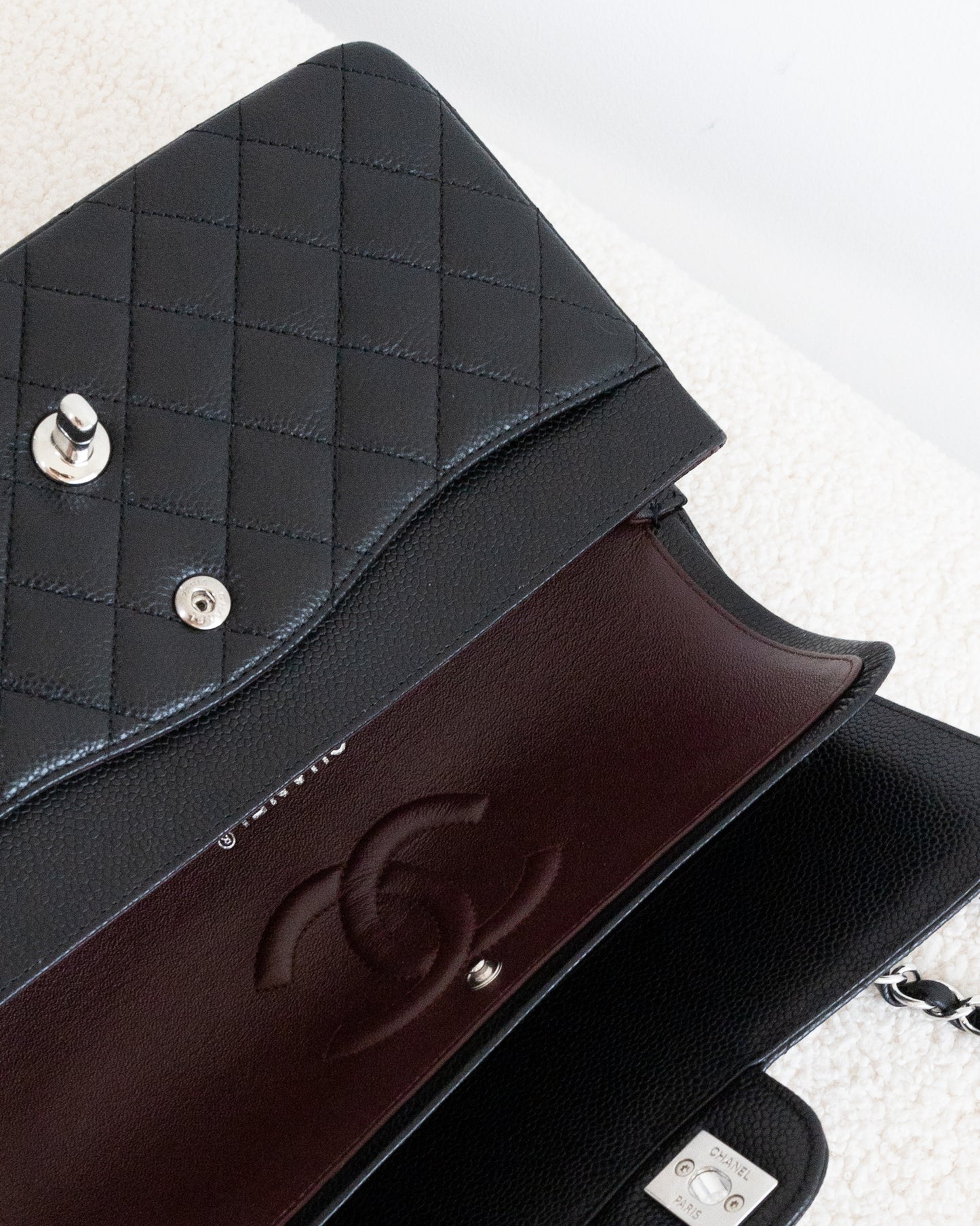 CHANEL Classic Double Flap Médium