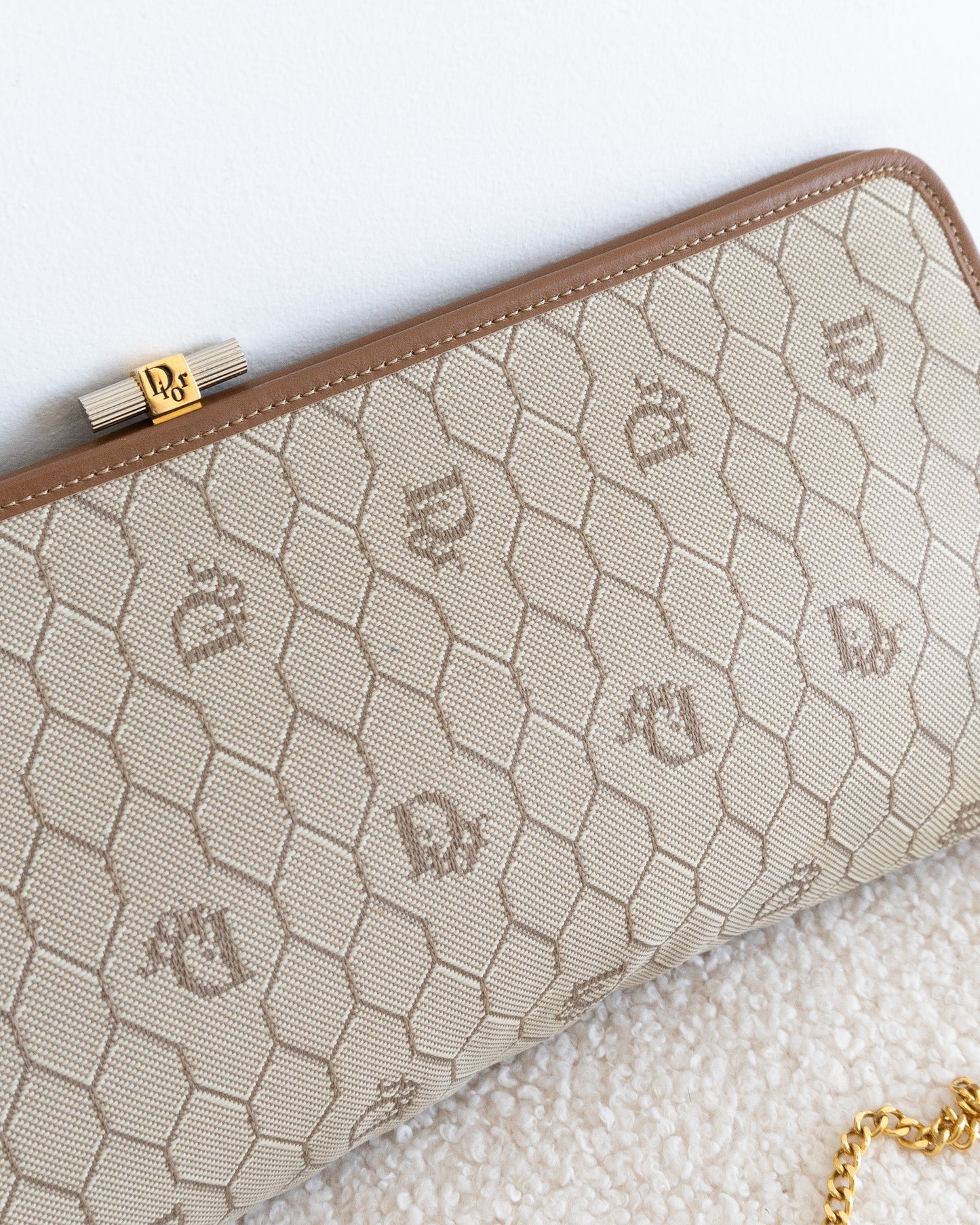 CHRISTIAN DIOR Honeycomb Chain Clutch