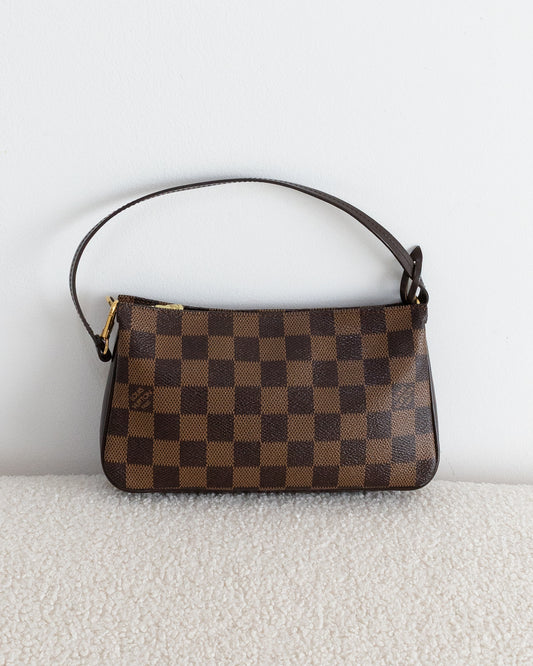 LOUIS VUITTON Pochette Navona