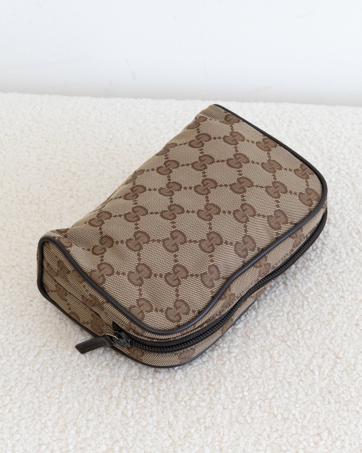 GUCCI Pouch