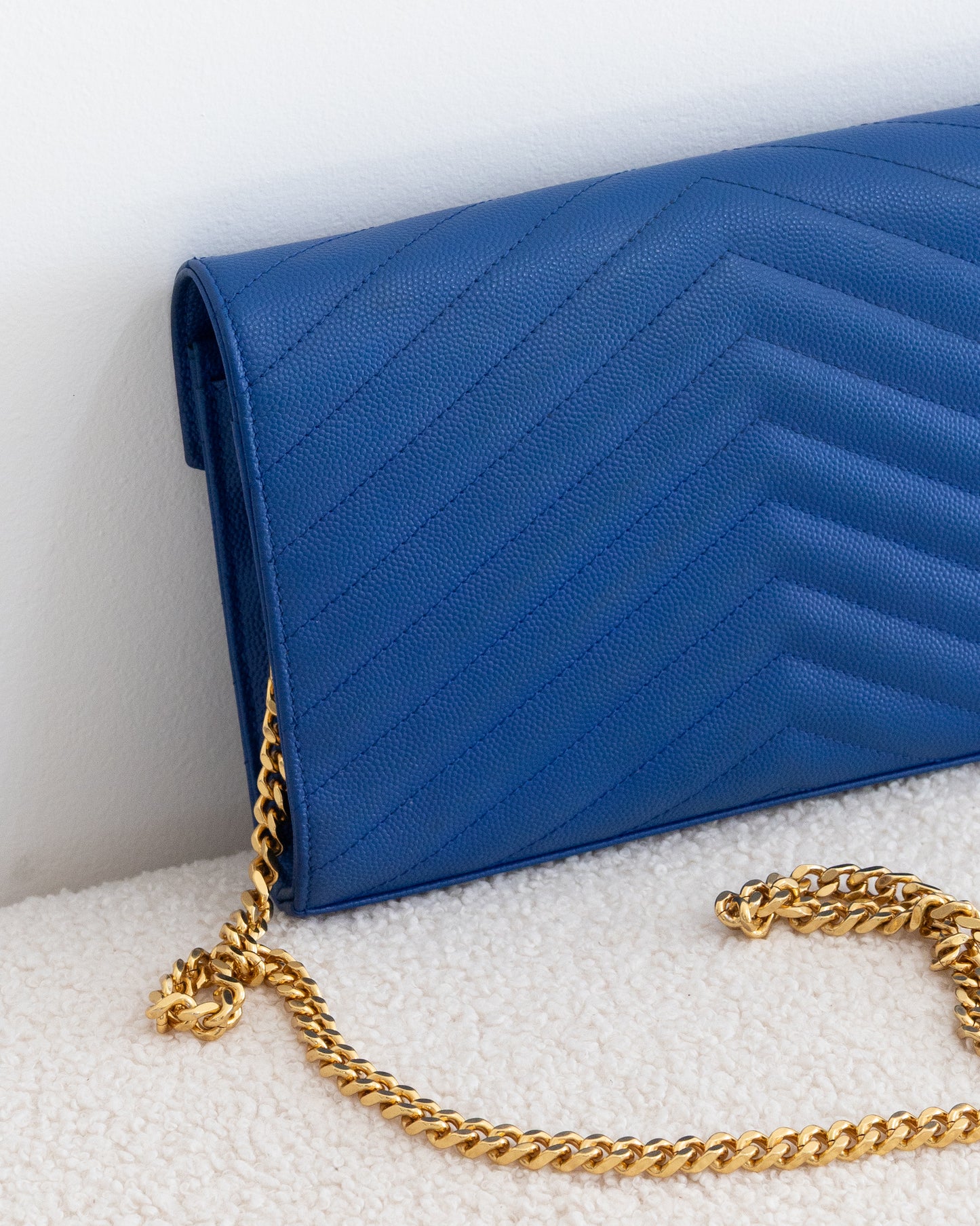 SAINT LAURENT Cassandre WOC