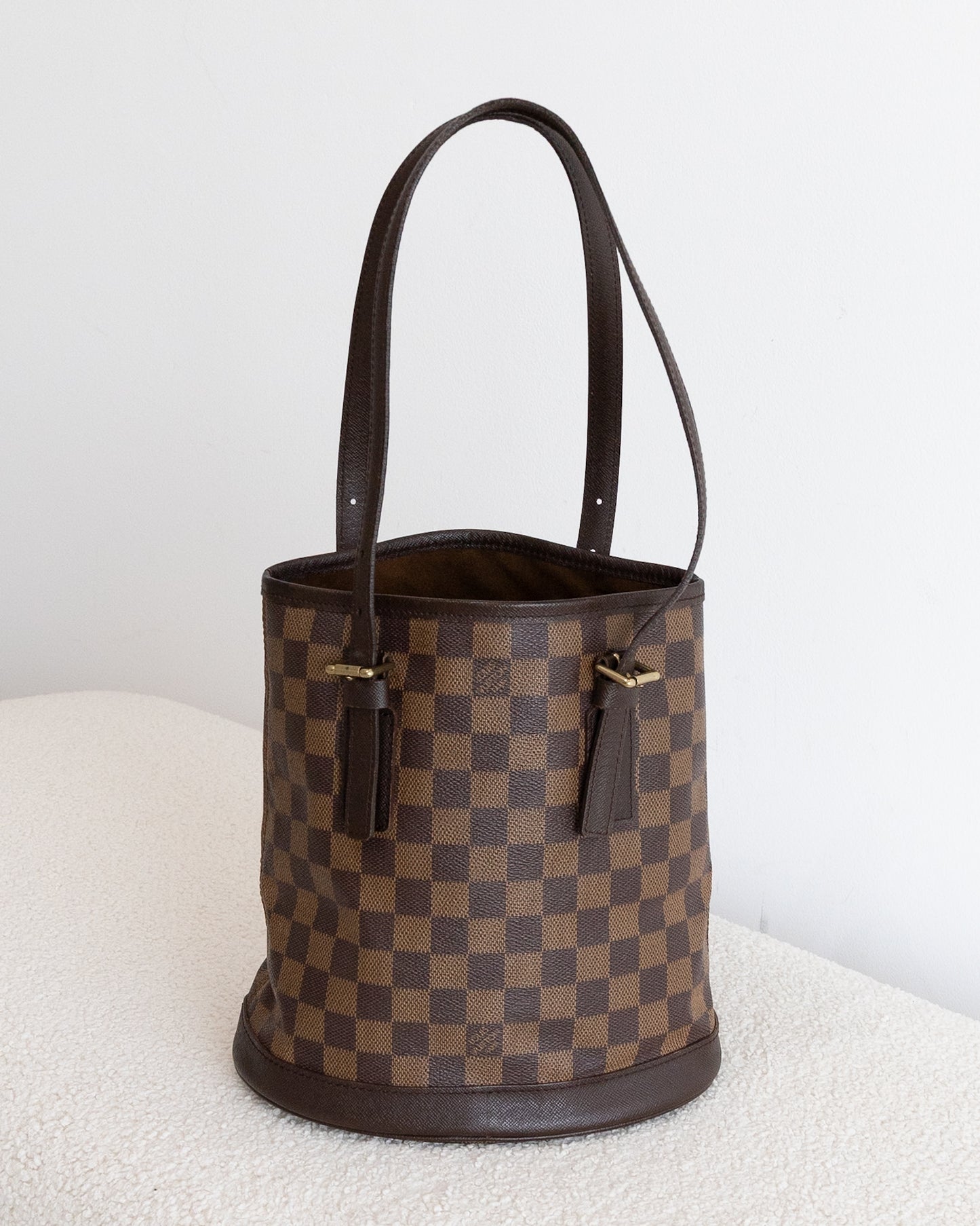 LOUIS VUITTON Marais Bucket PM