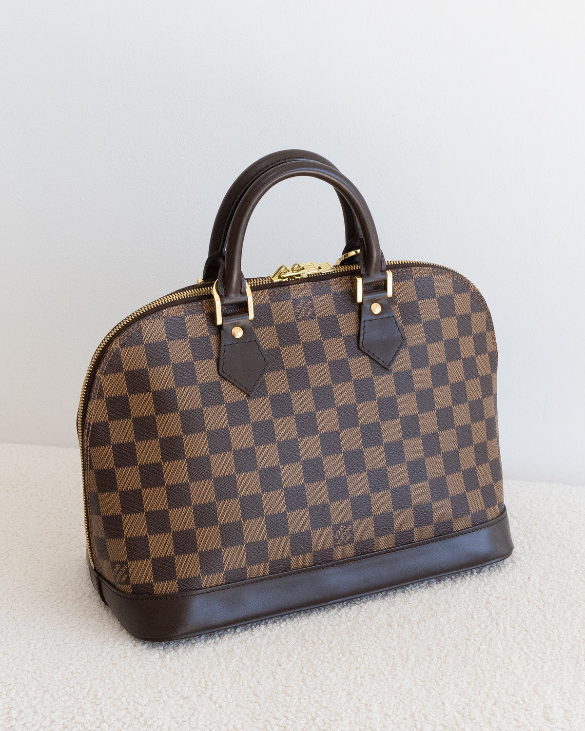 LOUIS VUITTON Alma PM