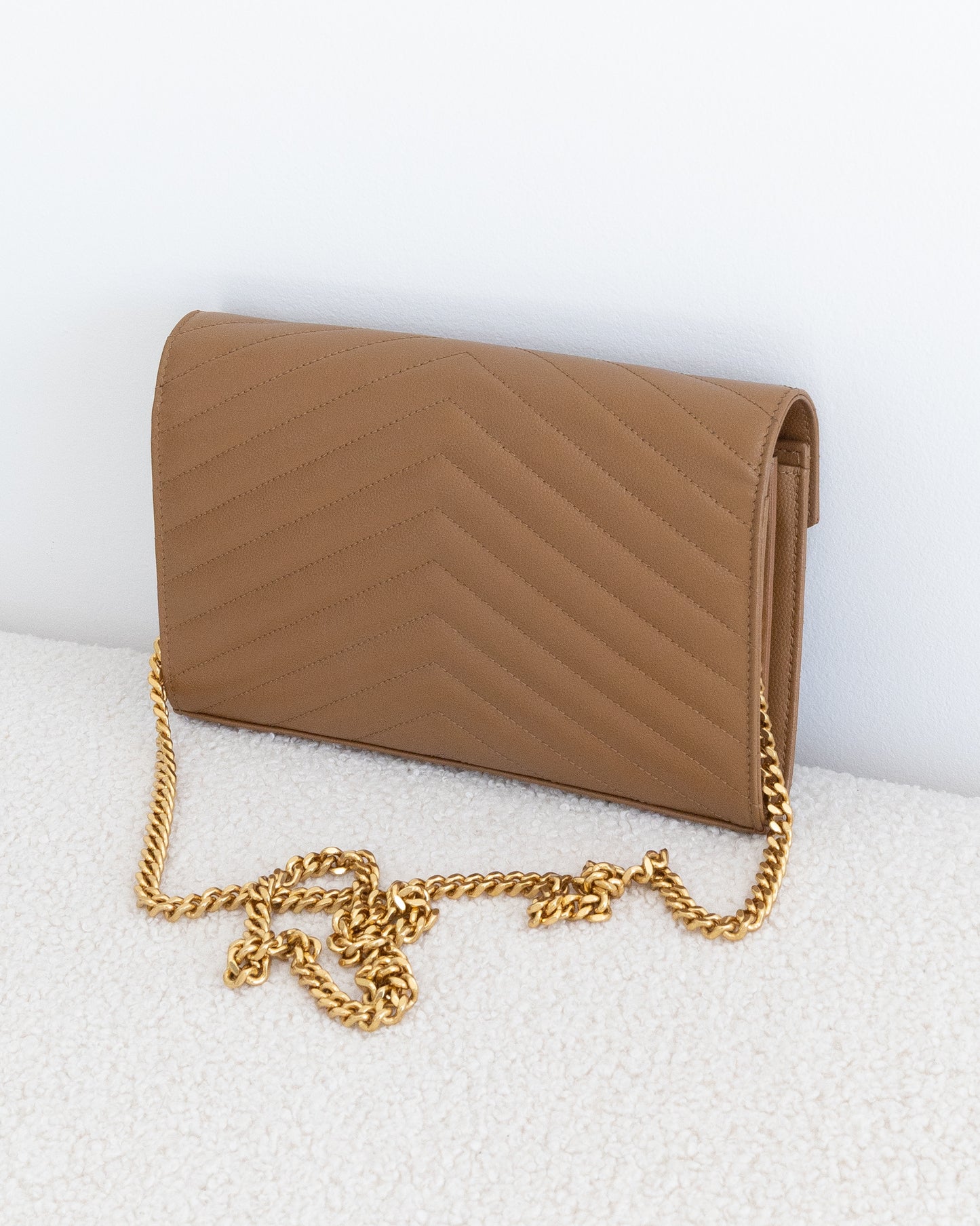 SAINT LAURENT Cassandre WOC