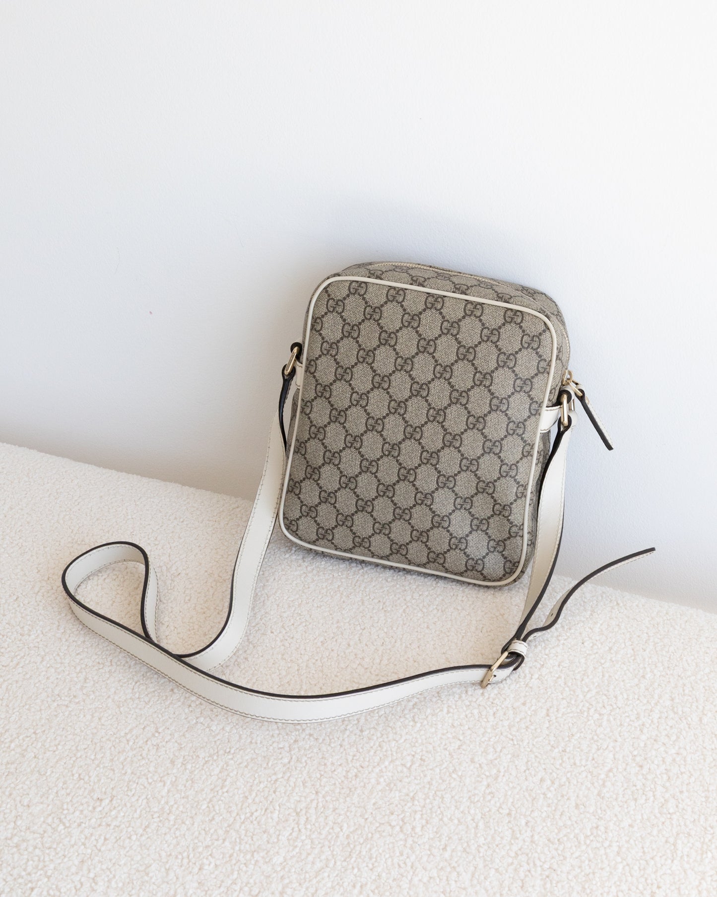 GUCCI GG Crossbody
