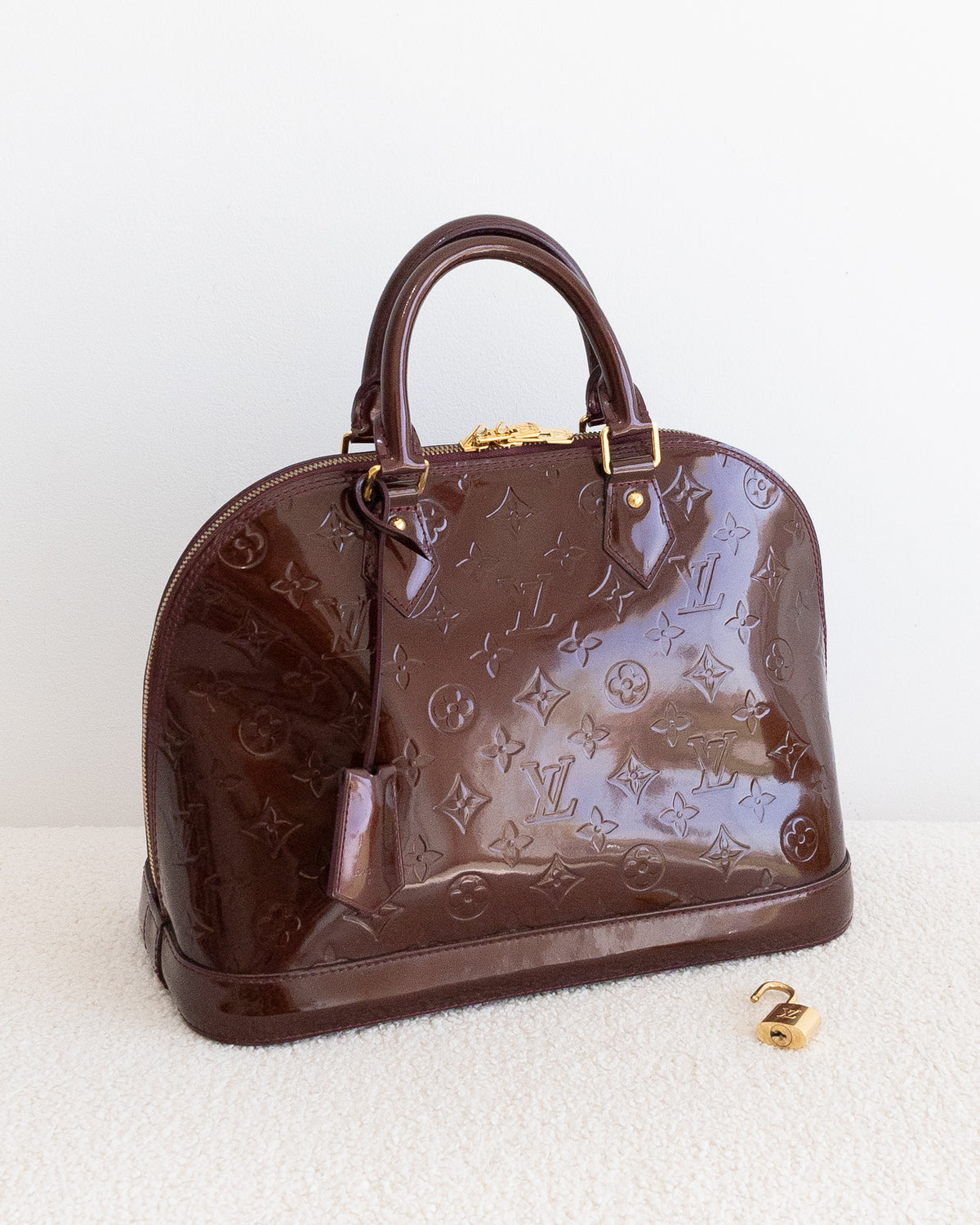 LOUIS VUITTON Alma PM