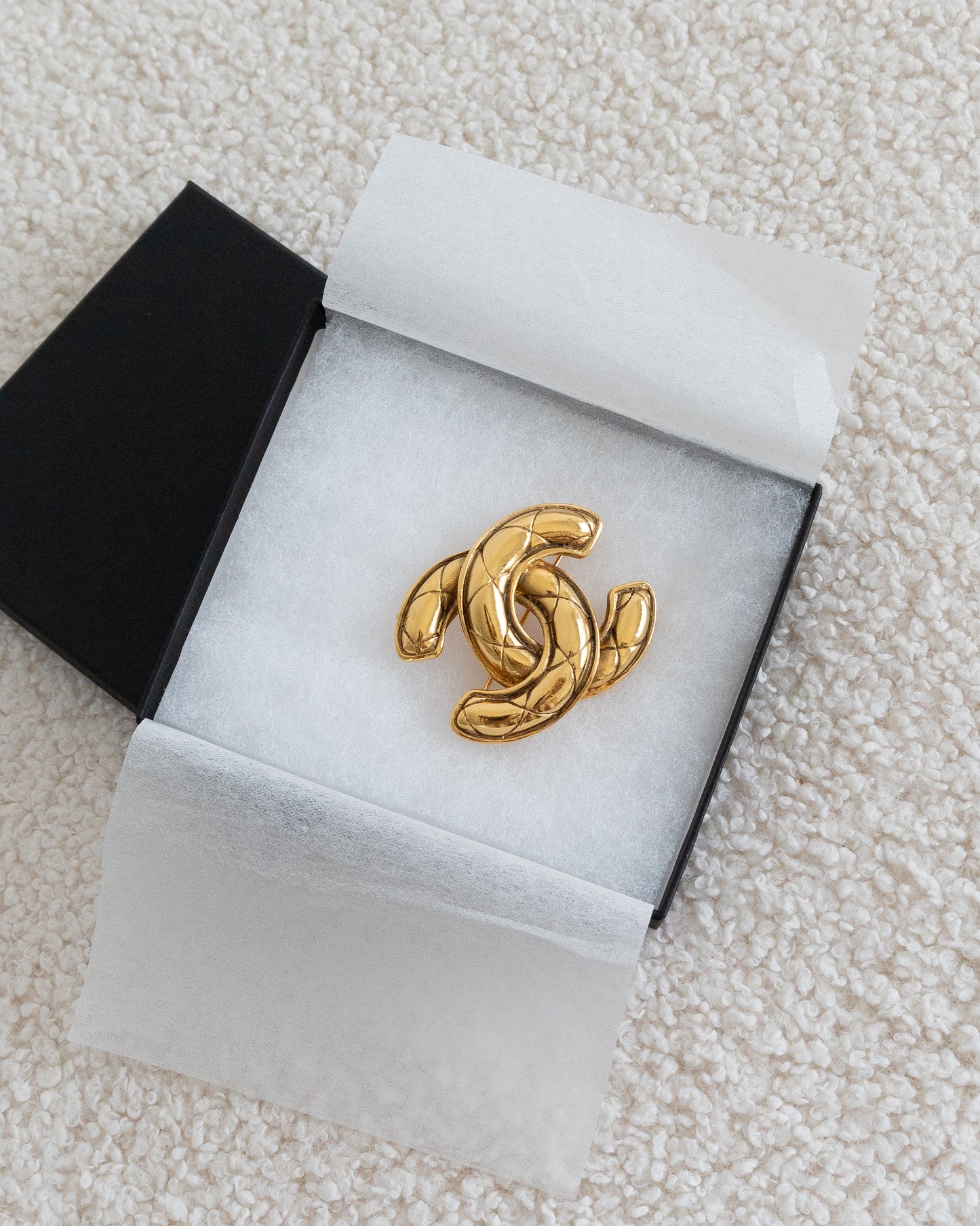 CHANEL Quilted CC Brooch