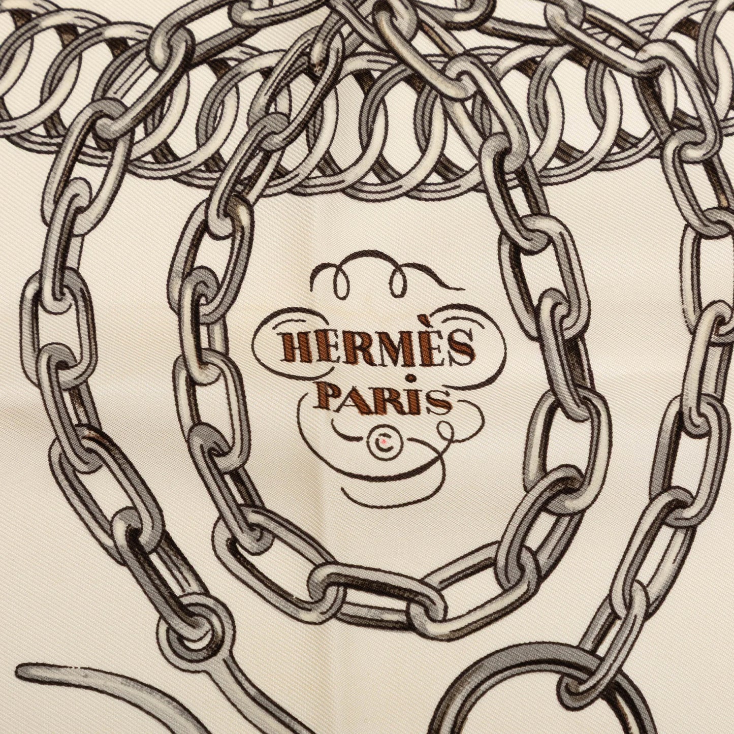 HERMÈS Equipages Silk 90