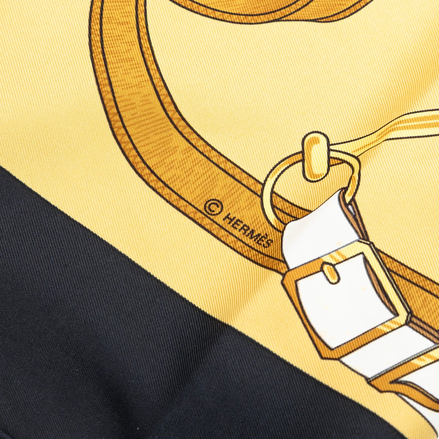 HERMÈS Eperon D'Or Silk 90