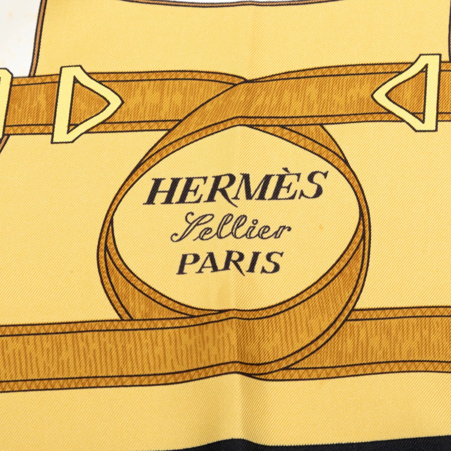 HERMÈS Eperon D'Or Silk 90