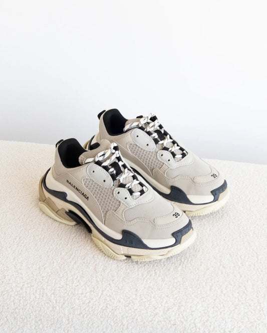 BALENCIAGA TripleS 39 - THE VOG CLOSET