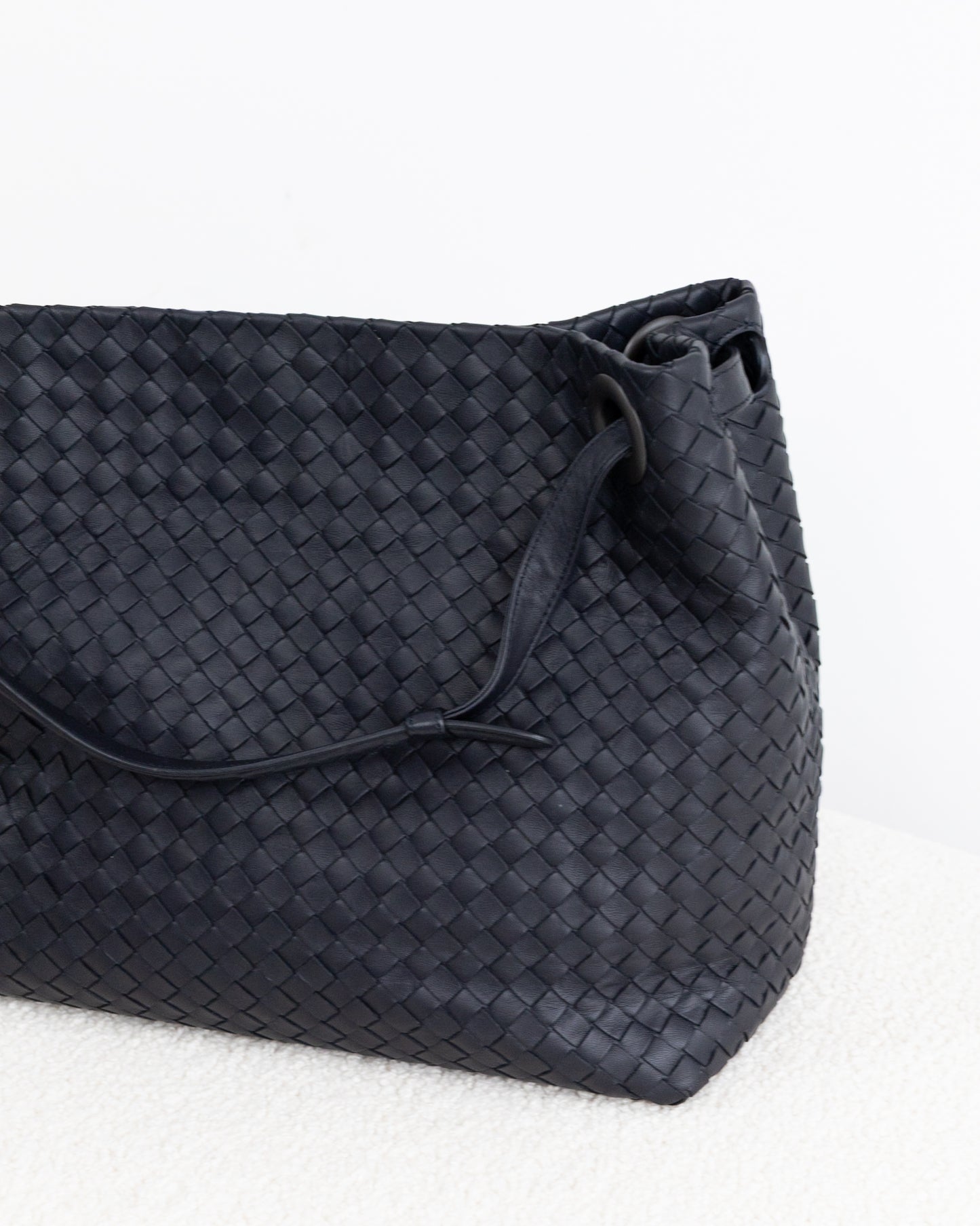 BOTTEGA VENETA Tote - THE VOG CLOSET