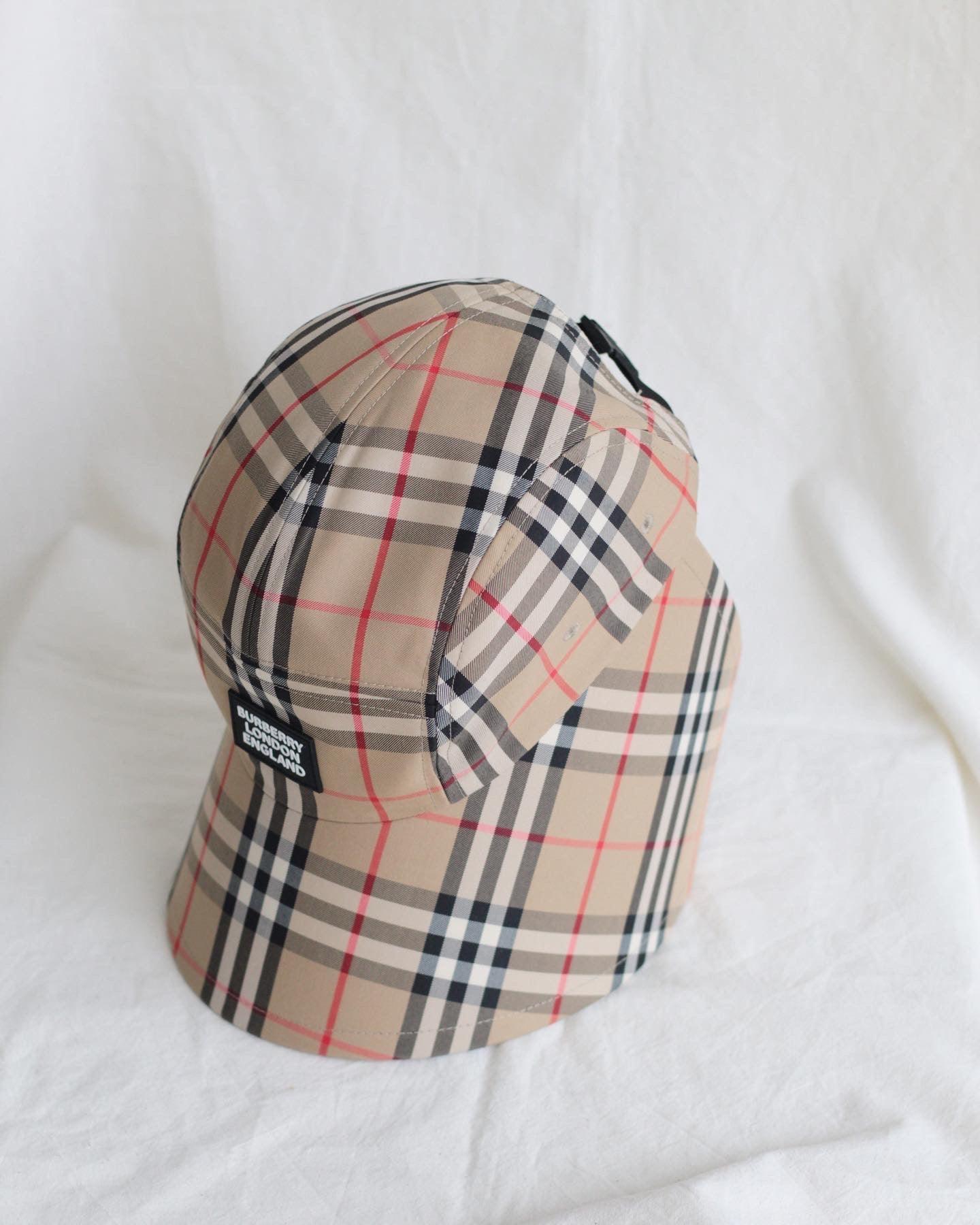 BURBERRY CAP - THE VOG CLOSET