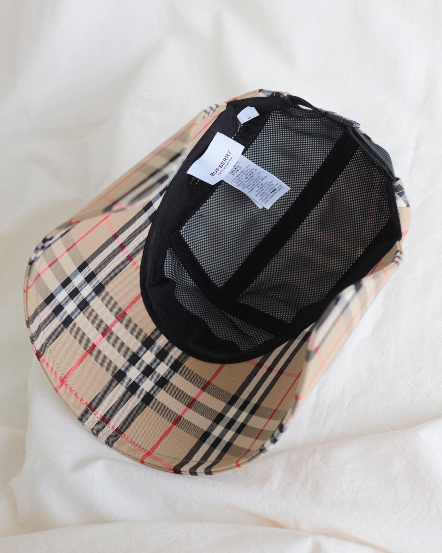 BURBERRY CAP - THE VOG CLOSET