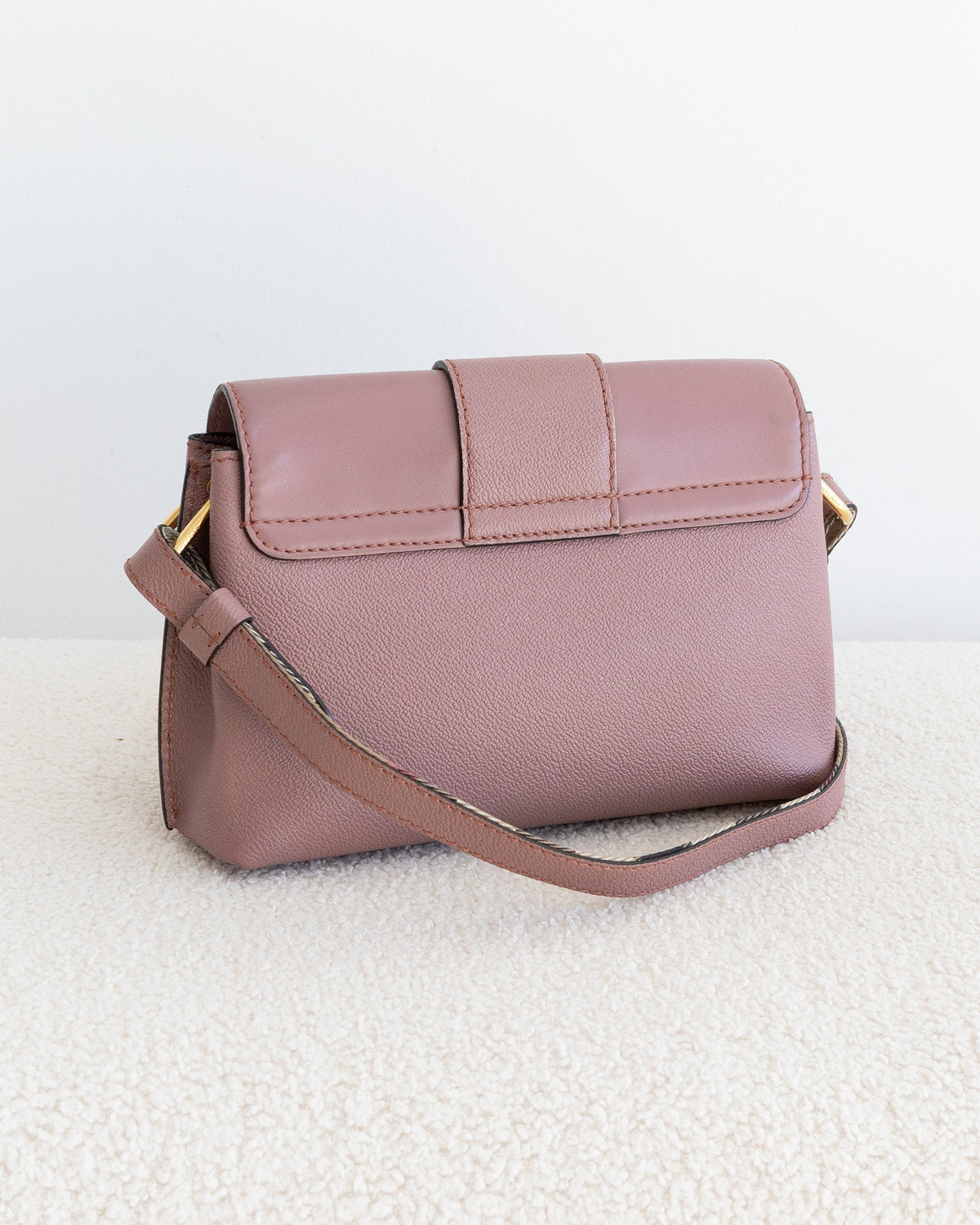 BURBERRY Medley Buckle