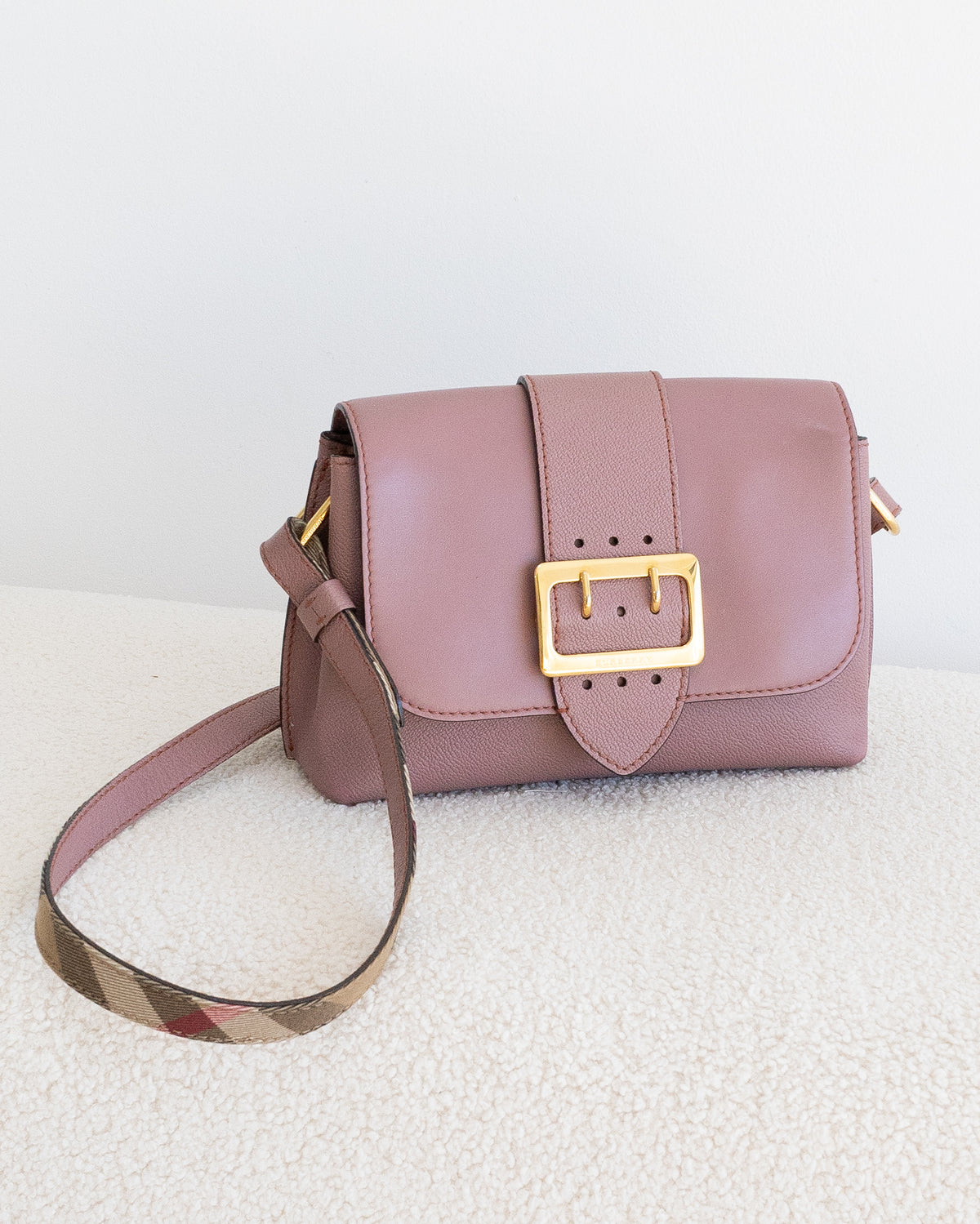 BURBERRY Medley Buckle