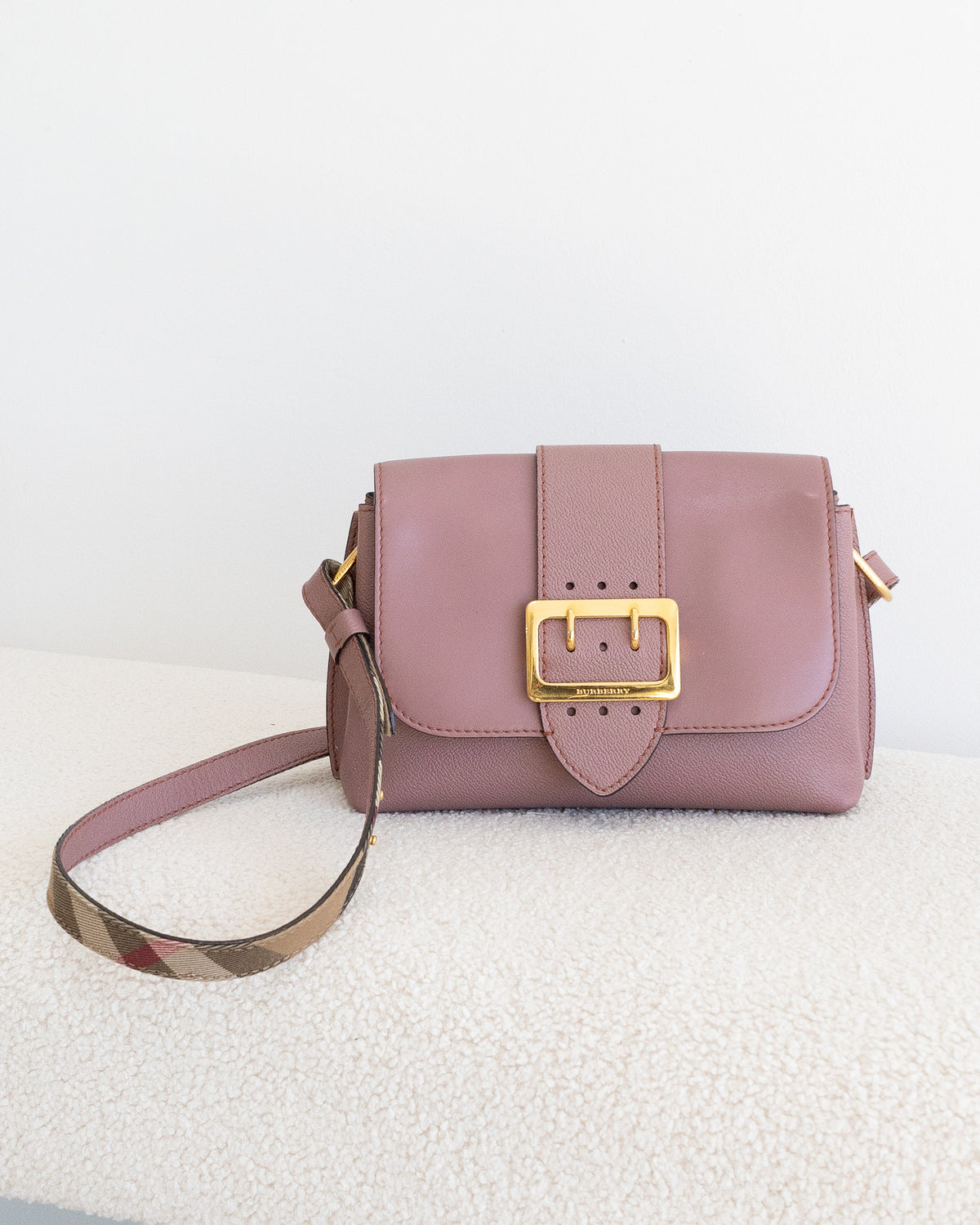 BURBERRY Medley Buckle