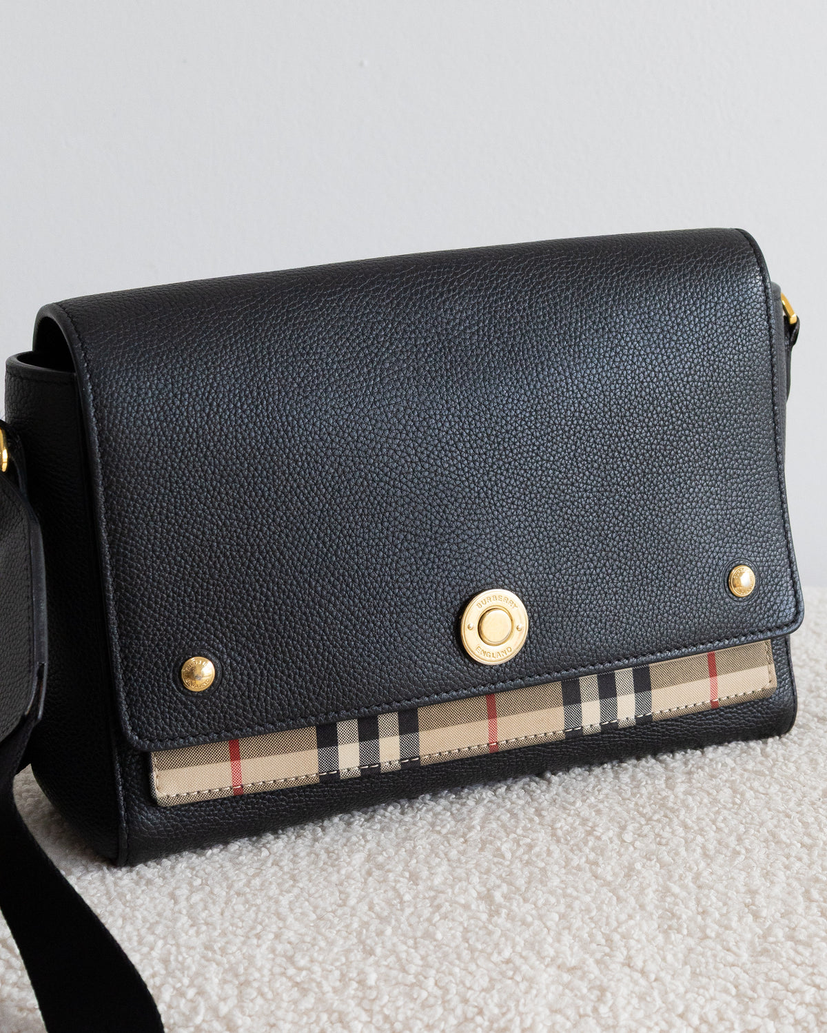 BURBERRY Note