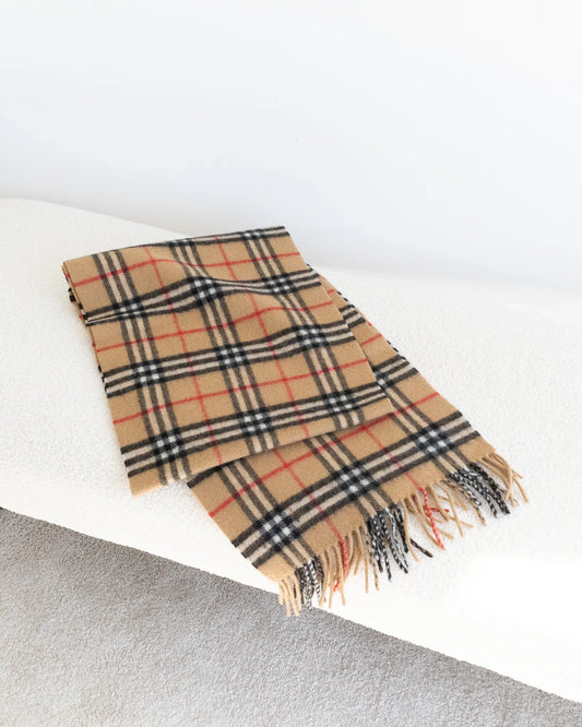 BURBERRY Scarf - THE VOG CLOSET