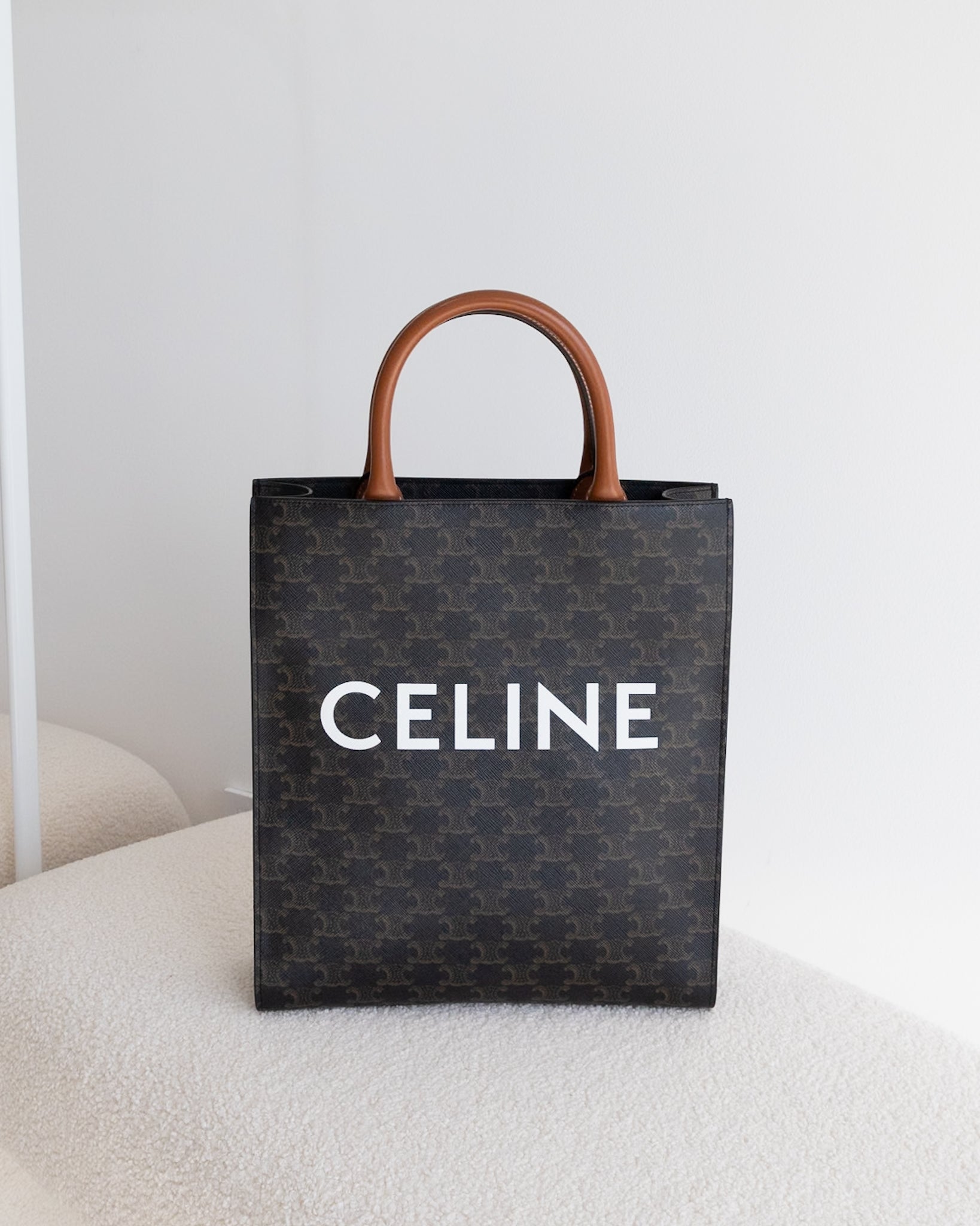CELINE Vertical Cabas - THE VOG CLOSET