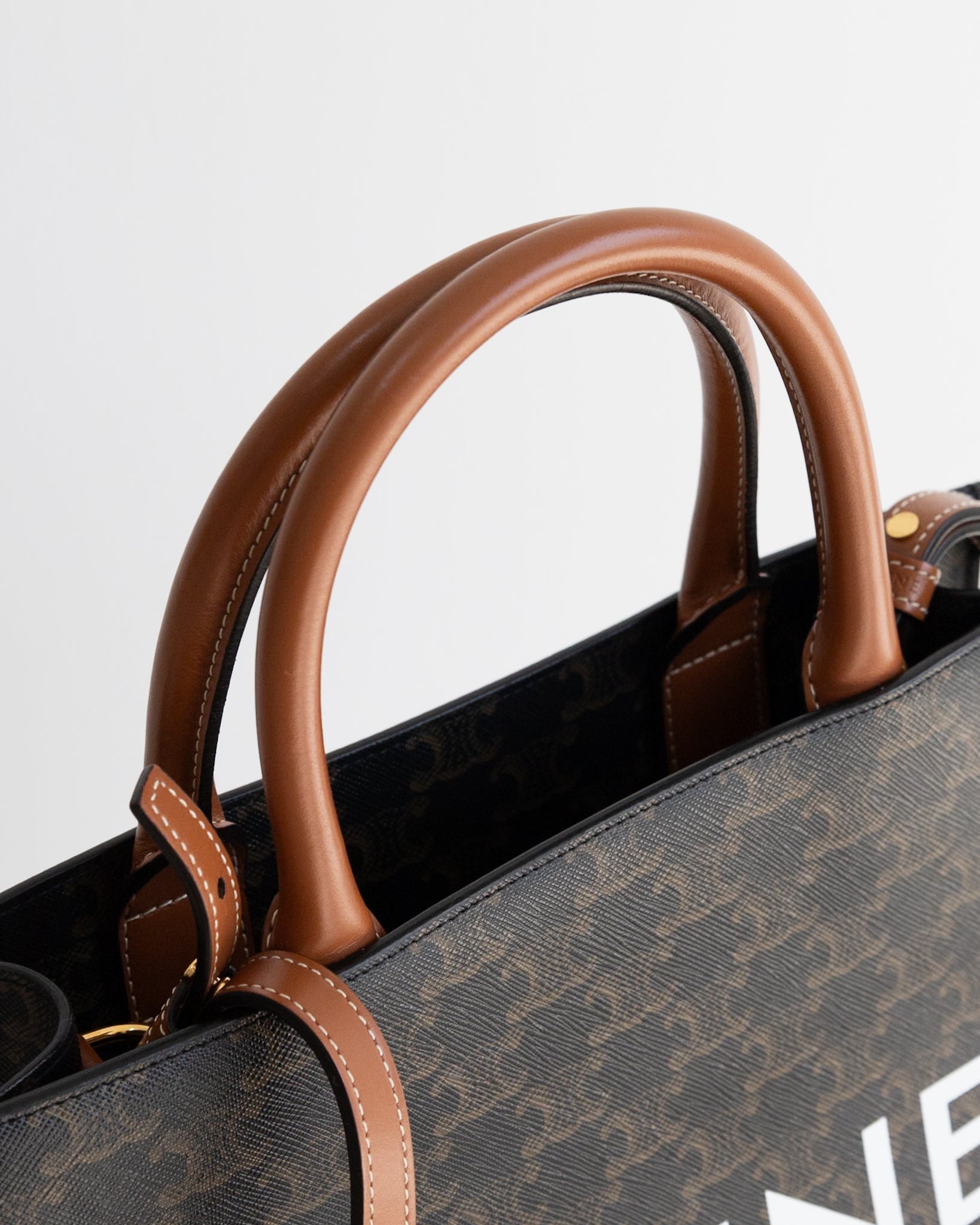 CELINE Vertical Cabas - THE VOG CLOSET