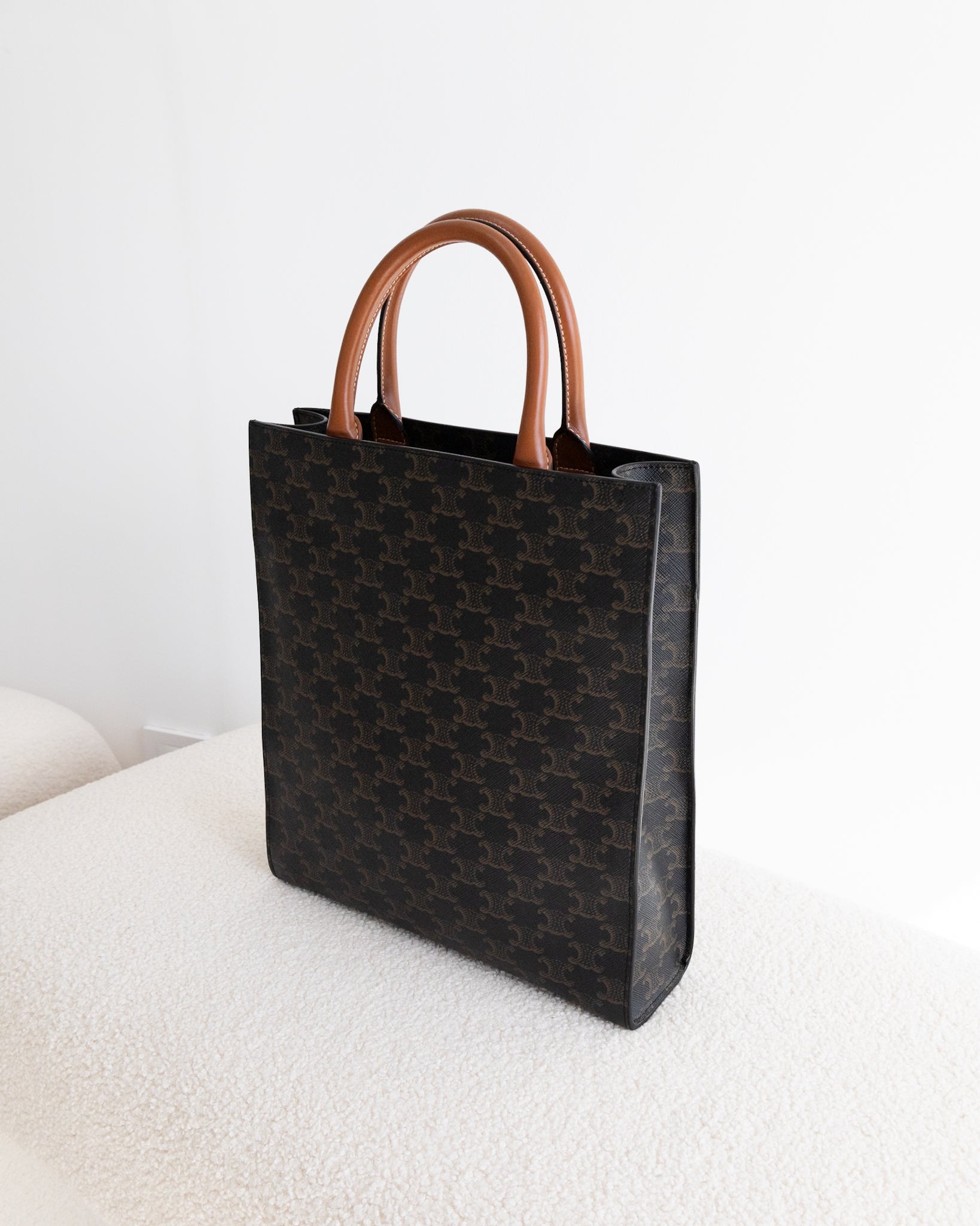 CELINE Vertical Cabas - THE VOG CLOSET